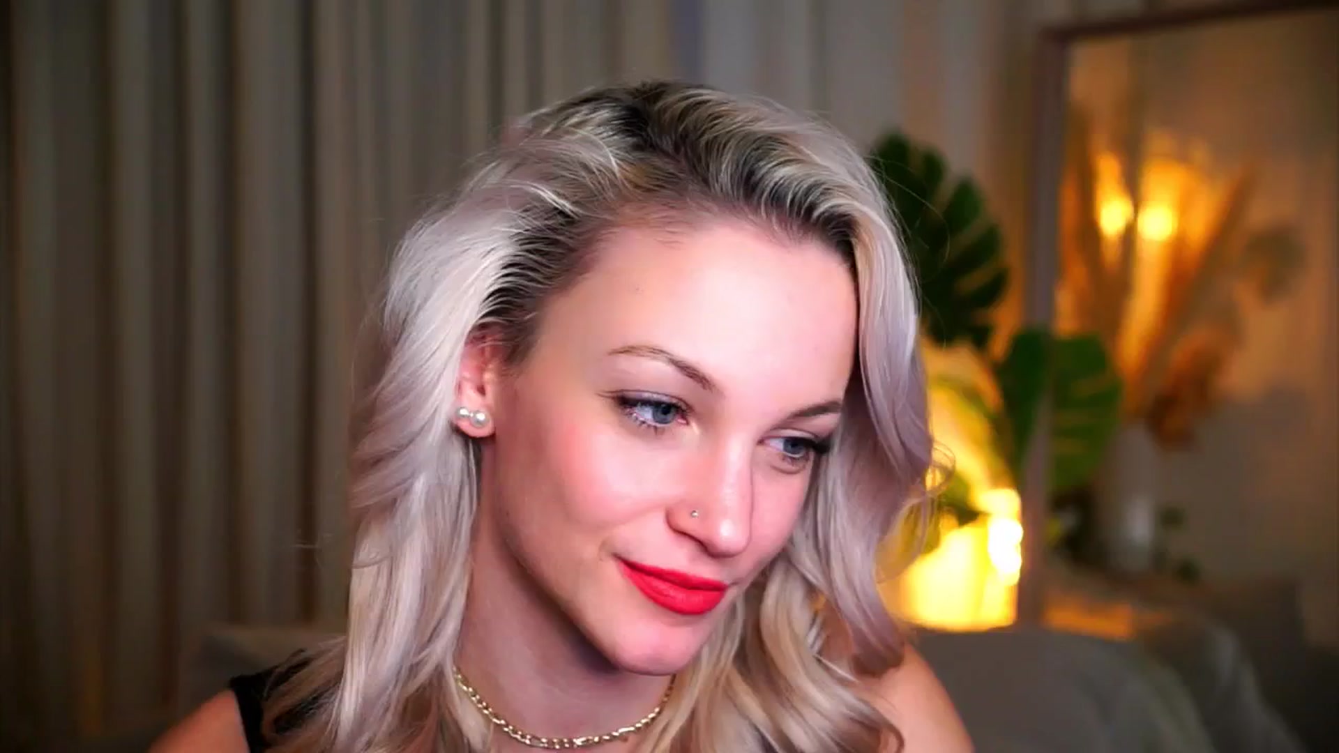 Gallery image thumbnail from Pretty_Choice's myfreecams stream on, 11/05/2025, 15:17 image 10 of 20