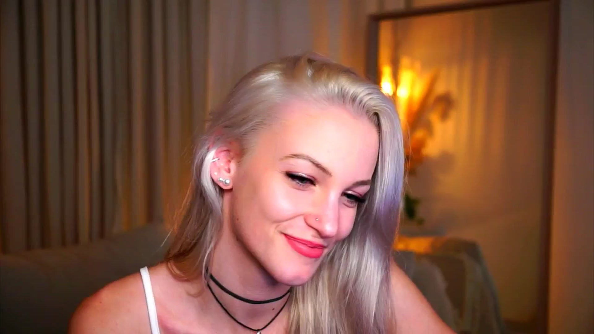 Gallery image thumbnail from Pretty_Choice's myfreecams stream on, 11/13/2025, 17:00 image 10 of 20