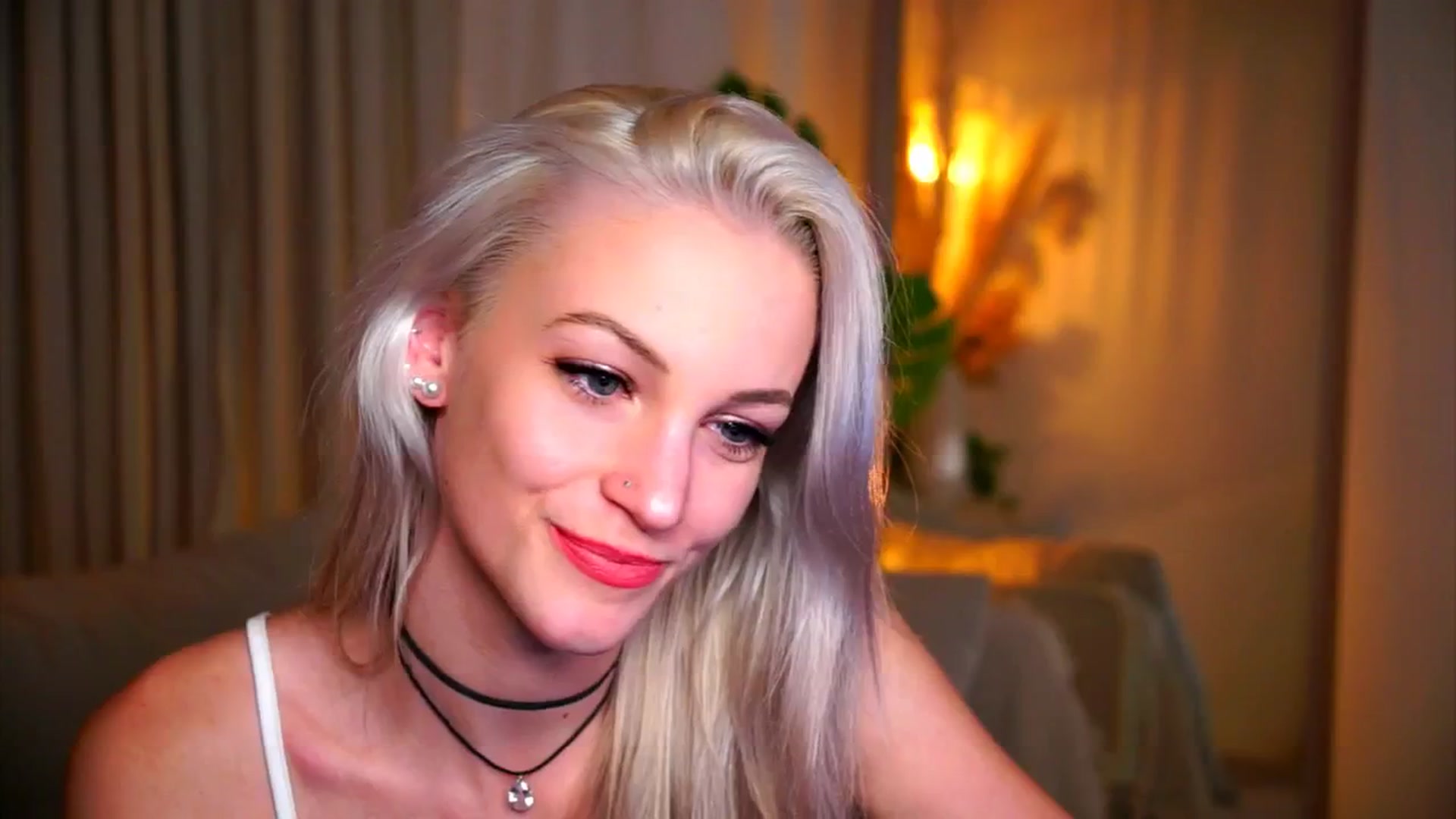 Gallery image thumbnail from Pretty_Choice's myfreecams stream on, 11/13/2025, 17:00 image 20 of 20