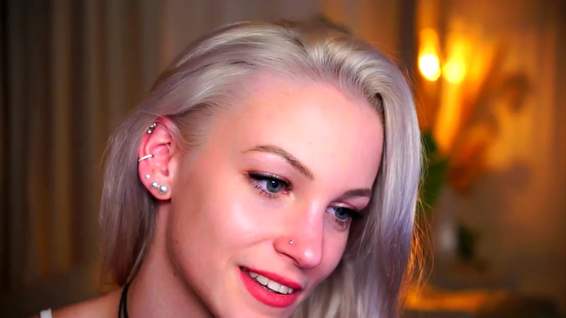 Gallery image thumbnail from Pretty_Choice's myfreecams stream on, 11/13/2025, 18:14 image 9 of 20