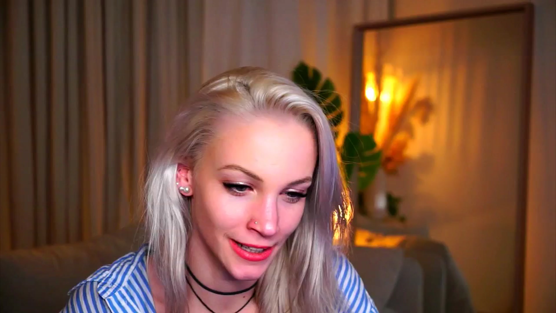 Gallery image thumbnail from Pretty_Choice's myfreecams stream on, 11/13/2025, 20:55 image 13 of 20