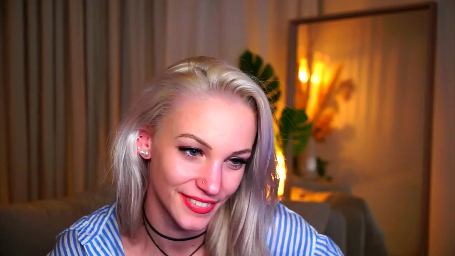 Gallery image thumbnail from Pretty_Choice's myfreecams stream on, 11/13/2025, 20:55 image 11 of 20