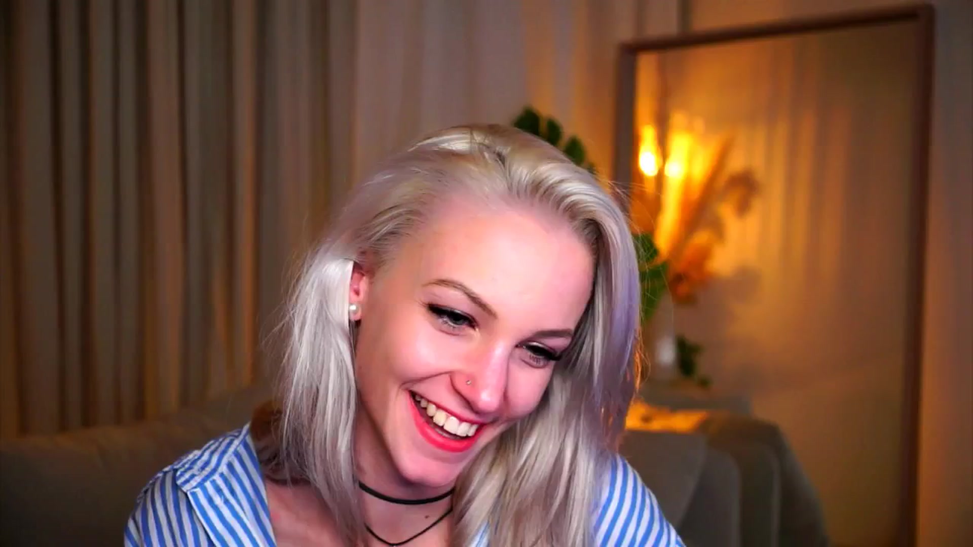 Gallery image thumbnail from Pretty_Choice's myfreecams stream on, 11/13/2025, 20:55 image 9 of 20