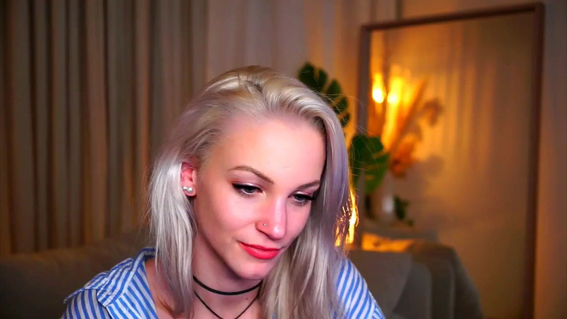 Gallery image thumbnail from Pretty_Choice's myfreecams stream on, 11/13/2025, 20:55 image 12 of 20