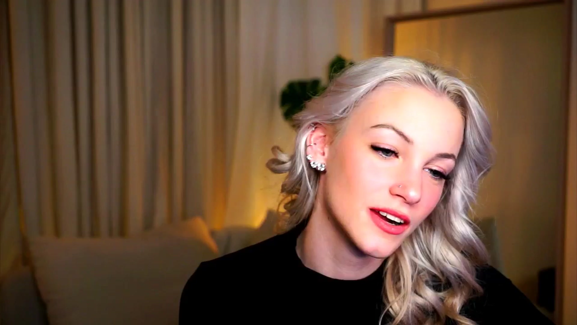 Gallery image thumbnail from Pretty_Choice's myfreecams stream on, 11/14/2025, 15:36 image 16 of 20