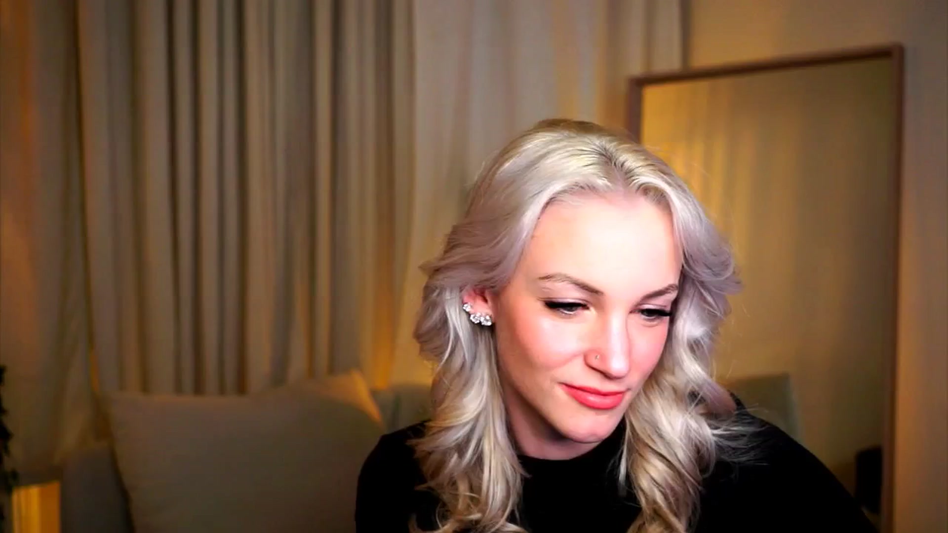 Gallery image thumbnail from Pretty_Choice's myfreecams stream on, 11/14/2025, 17:04 image 1 of 20