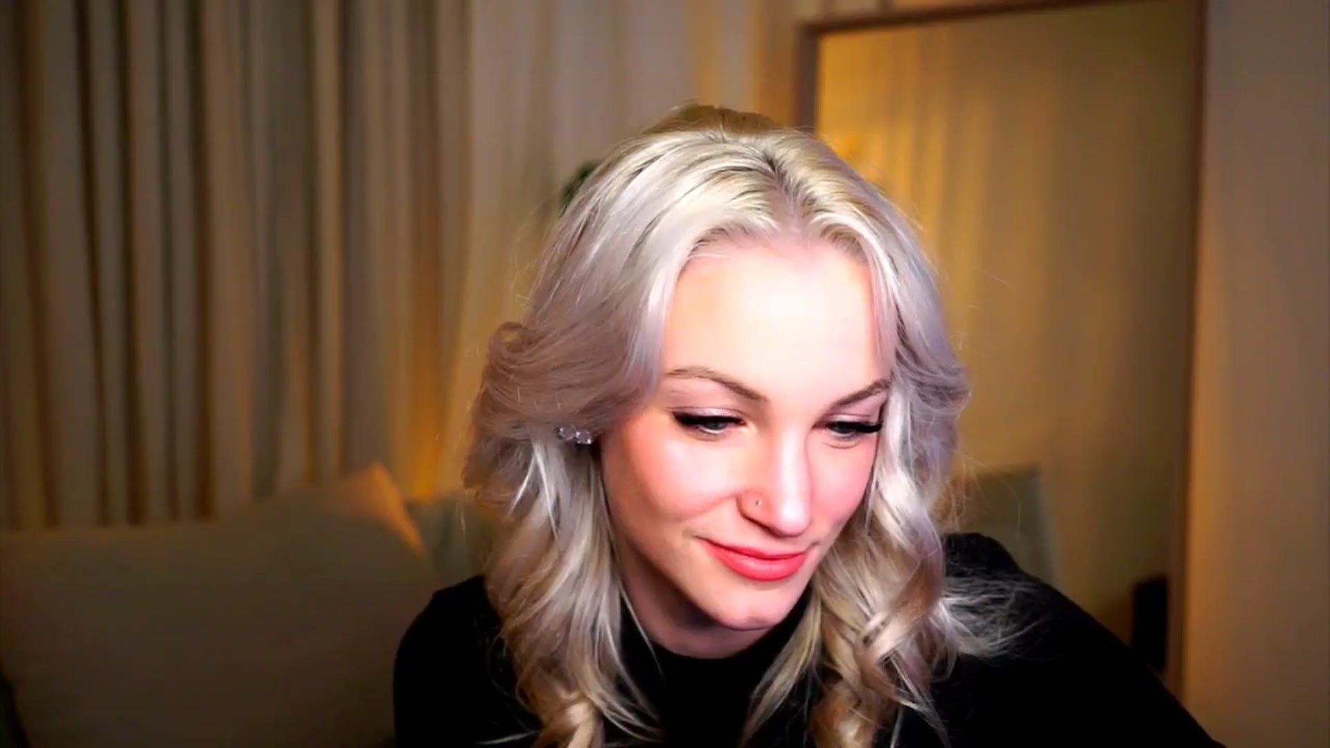 Gallery image thumbnail from Pretty_Choice's myfreecams stream on, 11/14/2025, 17:04 image 20 of 20