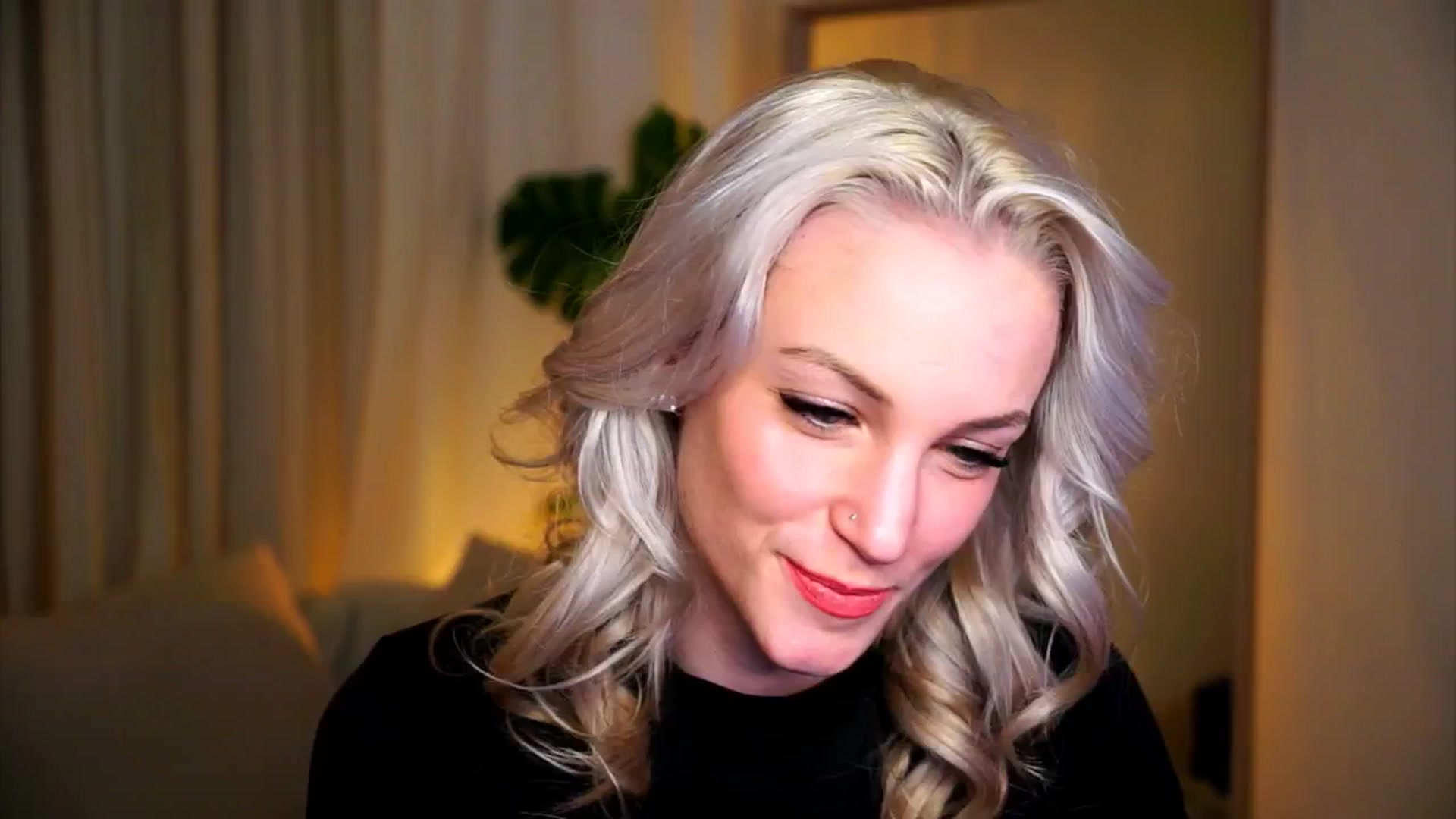 Gallery image thumbnail from Pretty_Choice's myfreecams stream on, 11/14/2025, 18:12 image 9 of 20