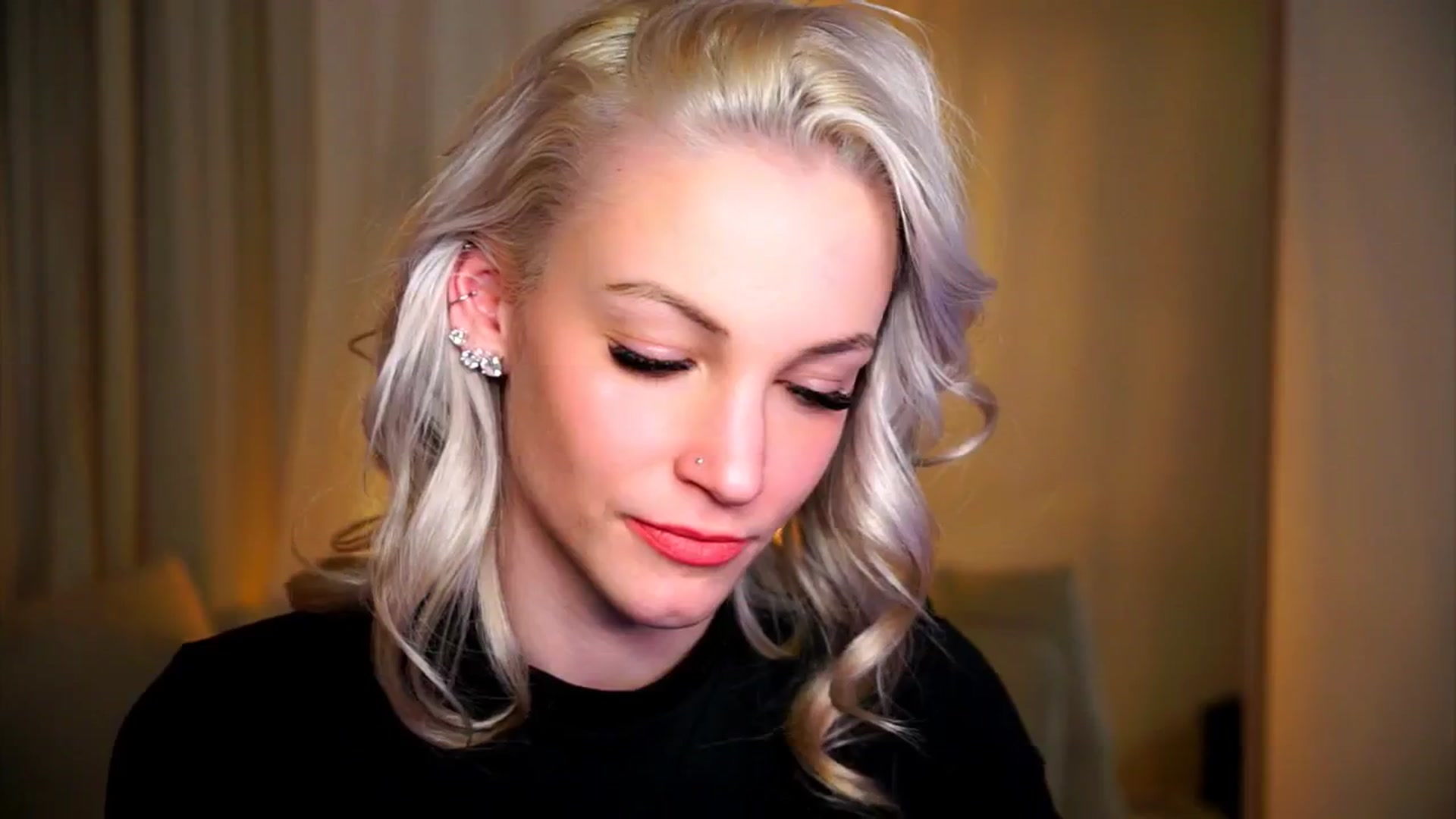 Gallery image thumbnail from Pretty_Choice's myfreecams stream on, 11/14/2025, 18:12 image 19 of 20
