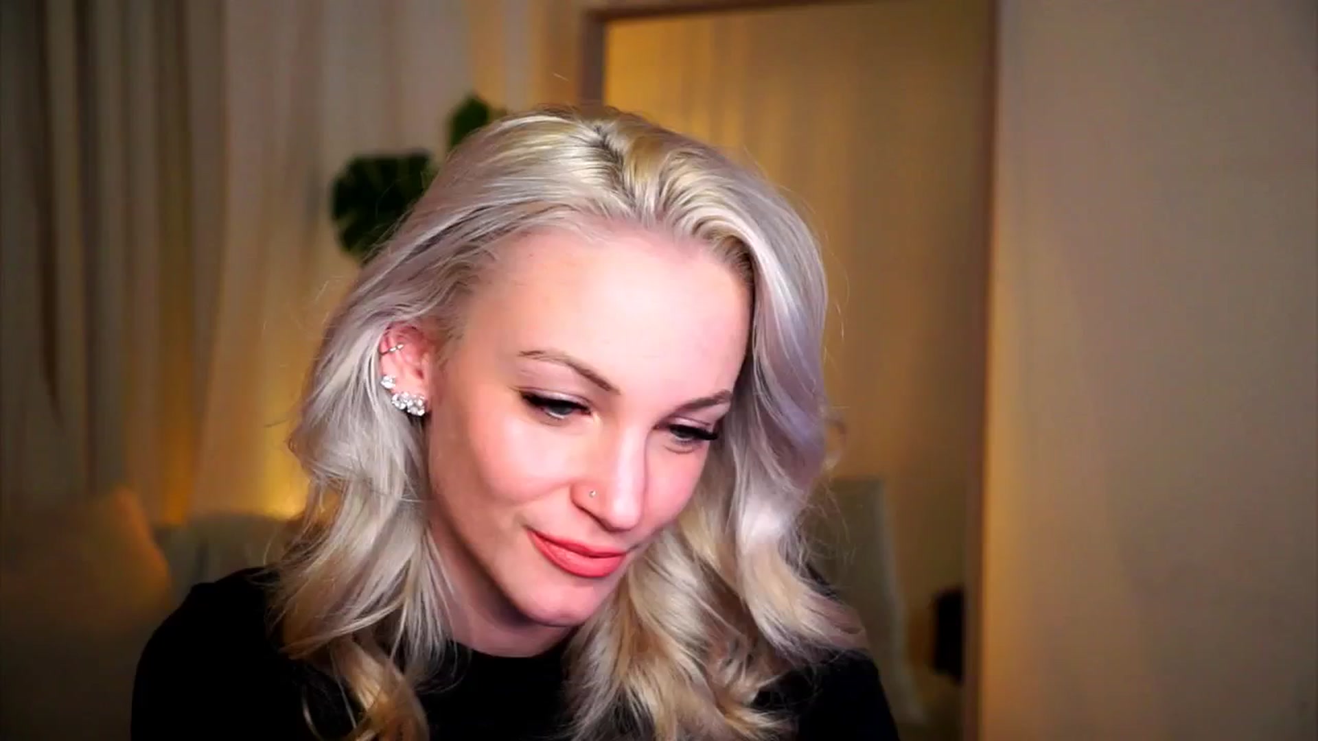 Gallery image thumbnail from Pretty_Choice's myfreecams stream on, 11/14/2025, 20:18 image 2 of 20