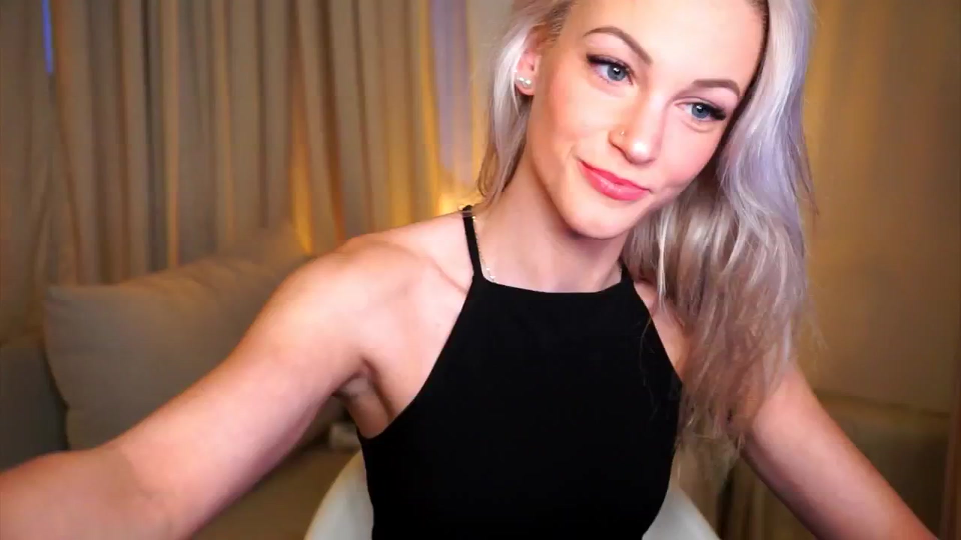 Gallery image thumbnail from Pretty_Choice's myfreecams stream on, 11/23/2025, 14:30 image 13 of 20