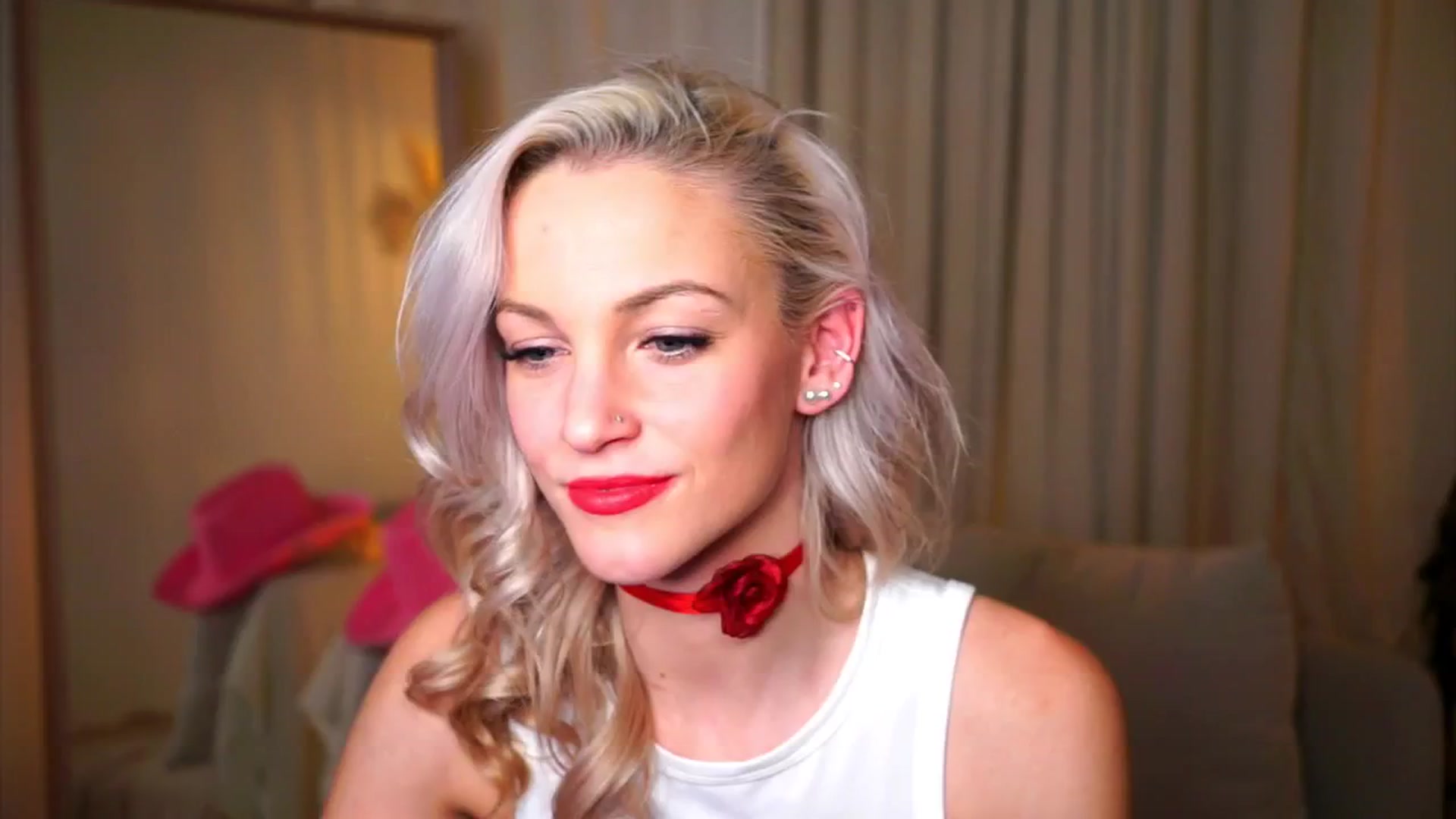 Gallery image thumbnail from Pretty_Choice's myfreecams stream on, 12/02/2025, 19:17 image 17 of 20