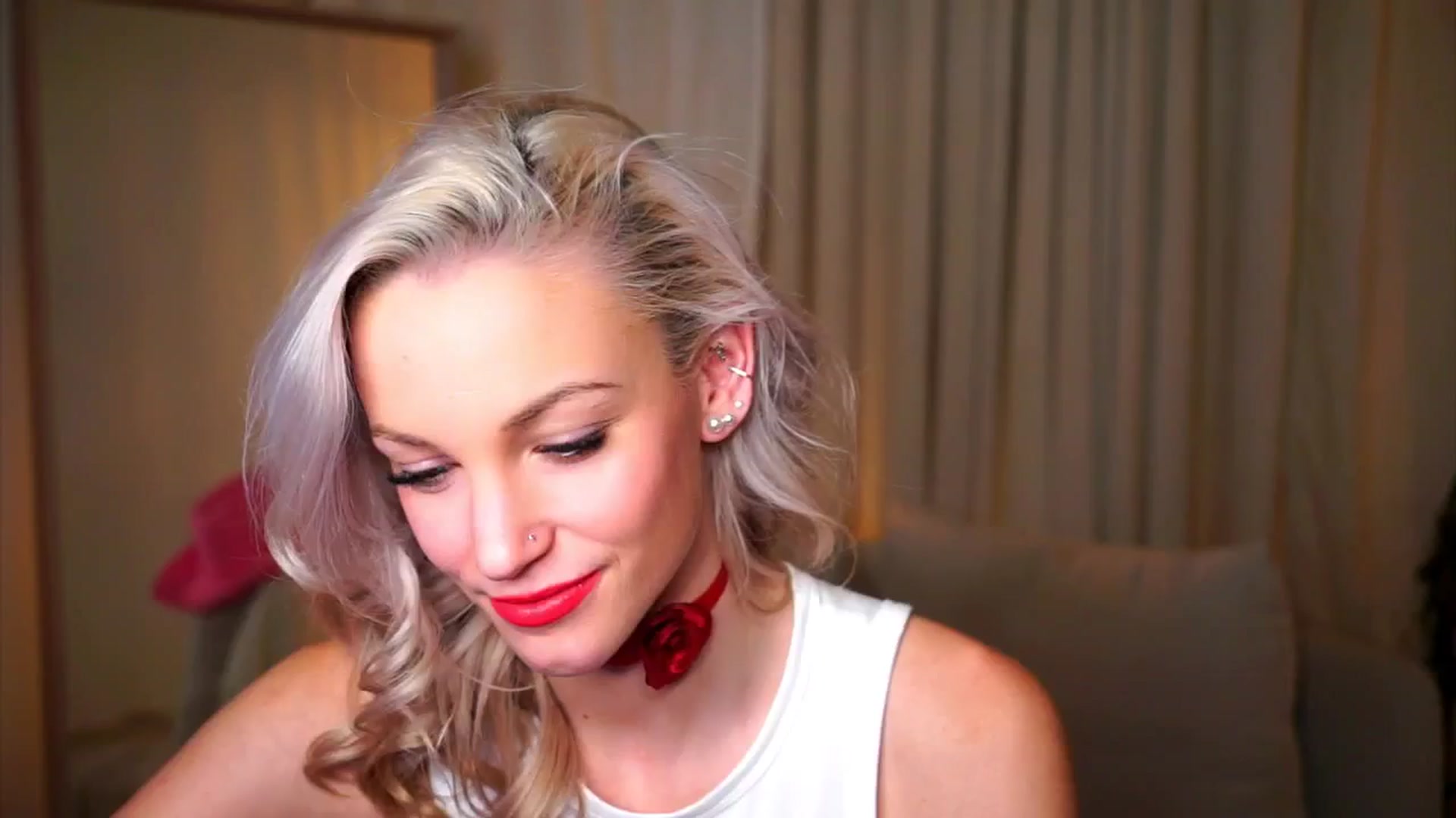 Gallery image thumbnail from Pretty_Choice's myfreecams stream on, 12/02/2025, 19:17 image 16 of 20