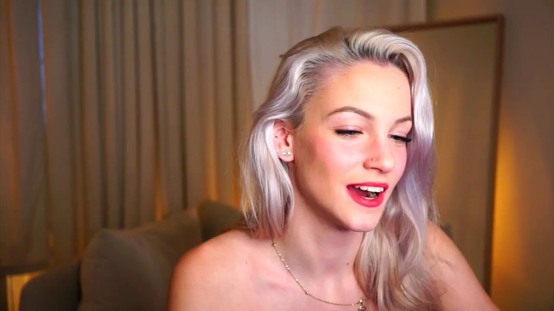 Gallery image thumbnail from Pretty_Choice's myfreecams stream on, 12/05/2025, 13:46 image 10 of 20