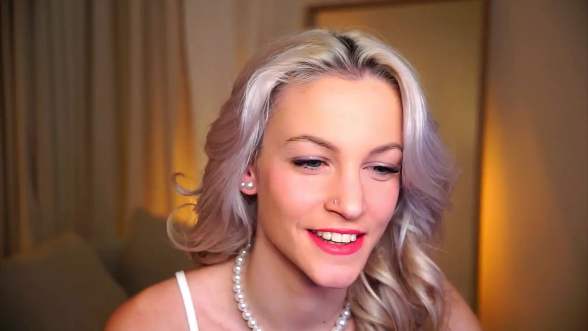 Gallery image thumbnail from Pretty_Choice's myfreecams stream on, 12/08/2025, 18:37 image 15 of 20