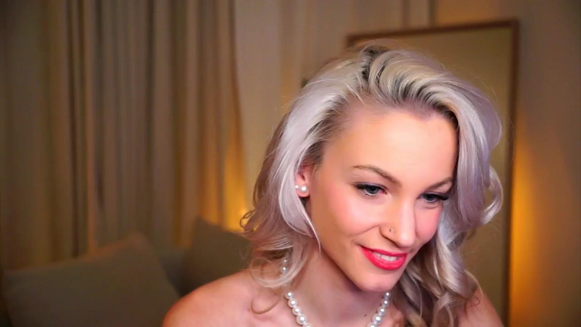 Gallery image thumbnail from Pretty_Choice's myfreecams stream on, 12/08/2025, 19:31 image 8 of 20