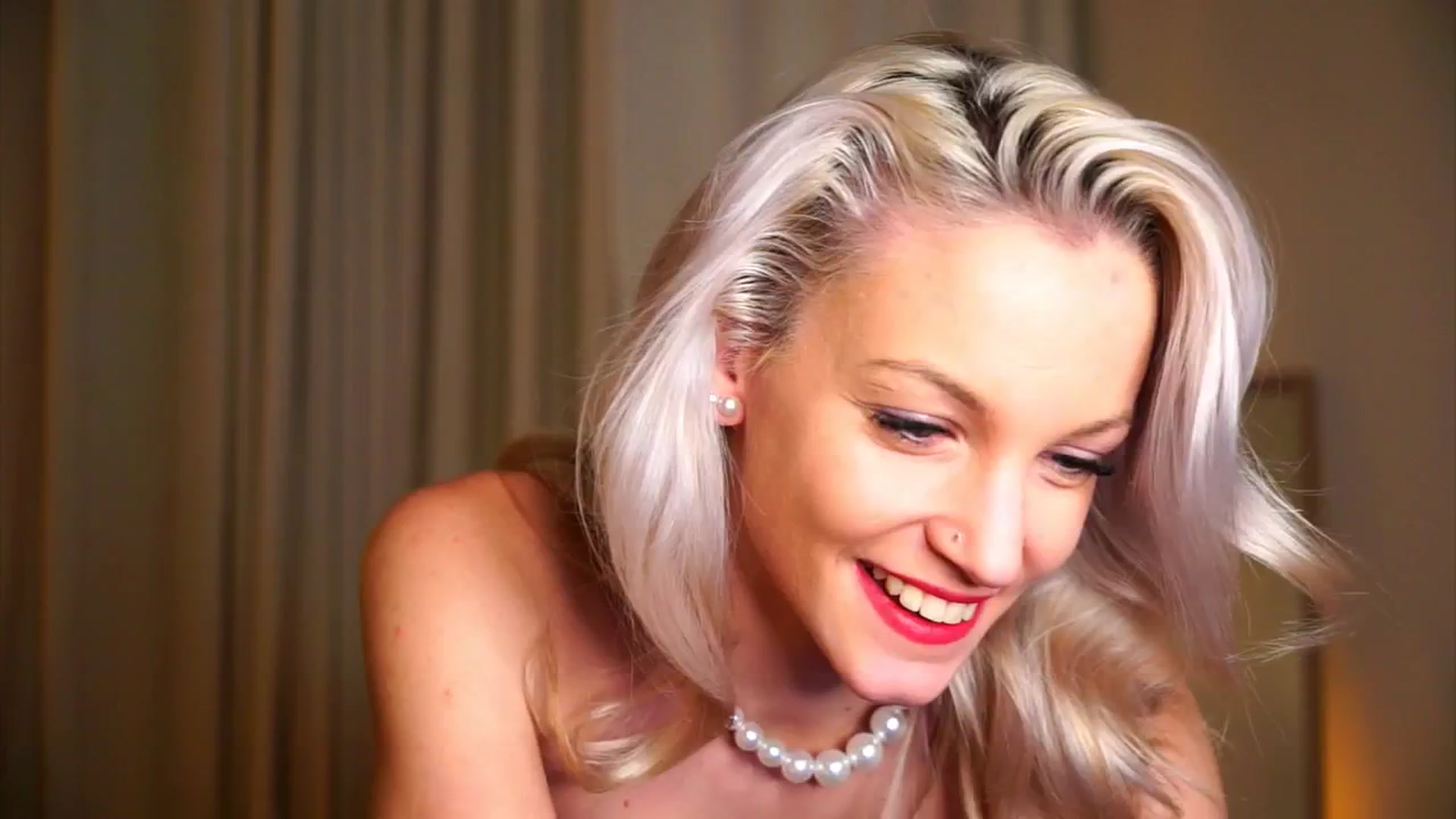Gallery image thumbnail from Pretty_Choice's myfreecams stream on, 12/09/2025, 16:30 image 18 of 20