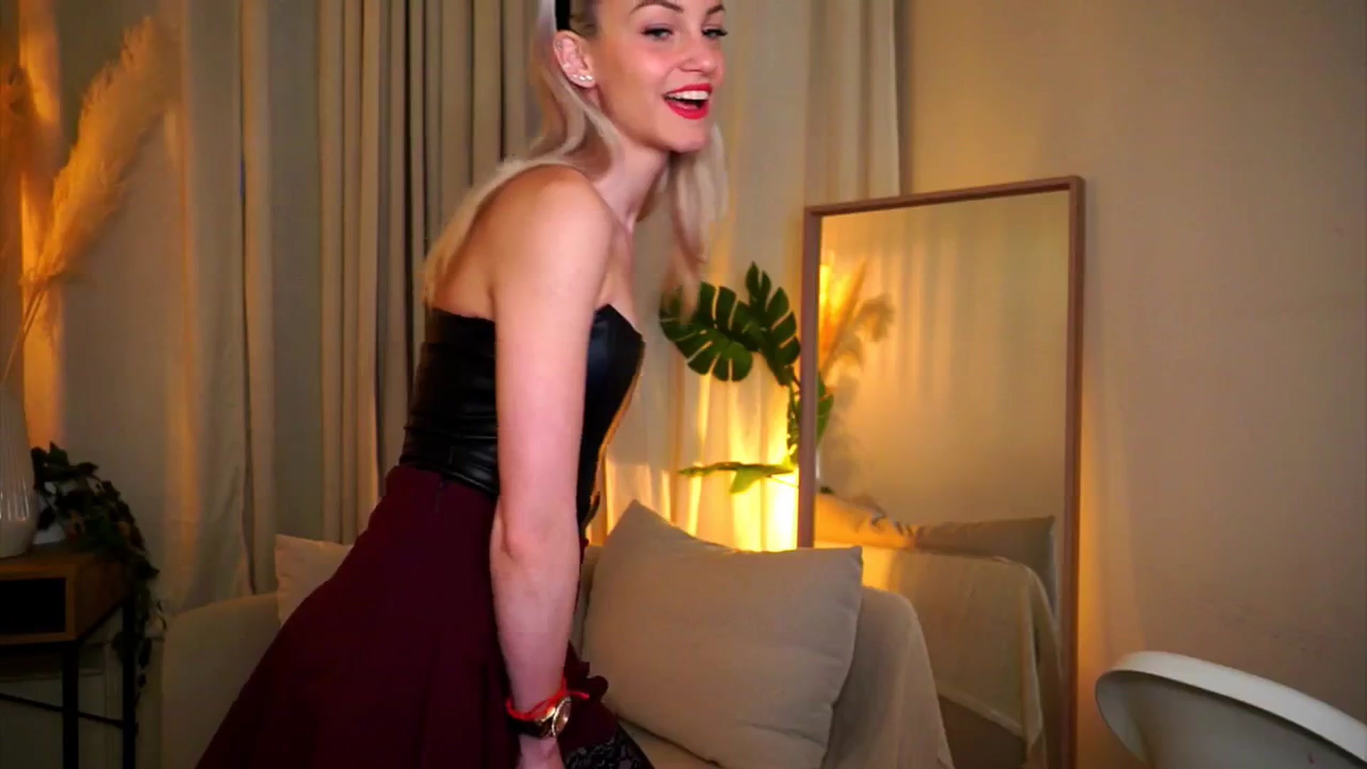 Gallery image thumbnail from Pretty_Choice's myfreecams stream on, 12/14/2025, 15:01 image 10 of 20