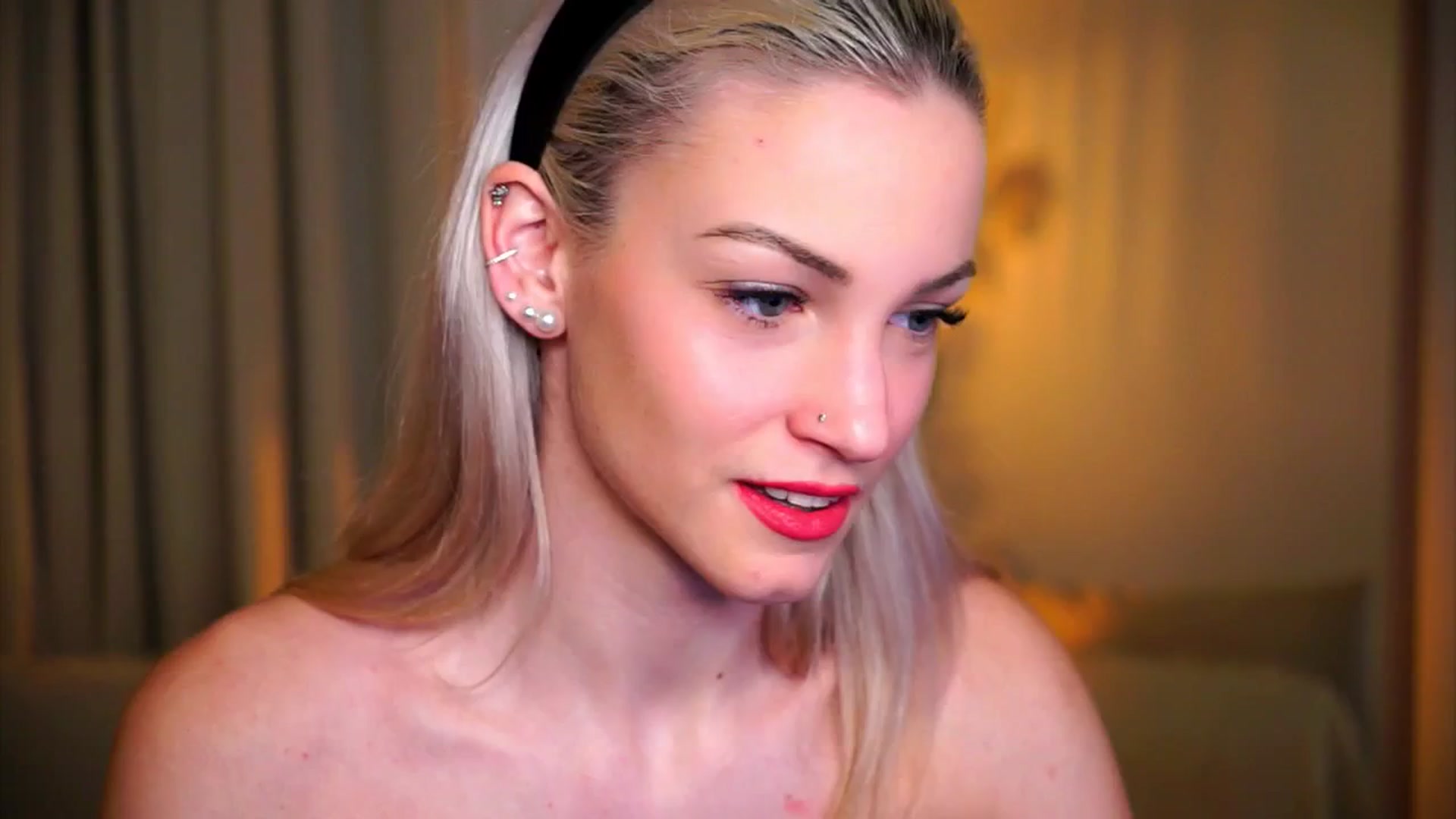 Gallery image thumbnail from Pretty_Choice's myfreecams stream on, 12/14/2025, 15:01 image 2 of 20
