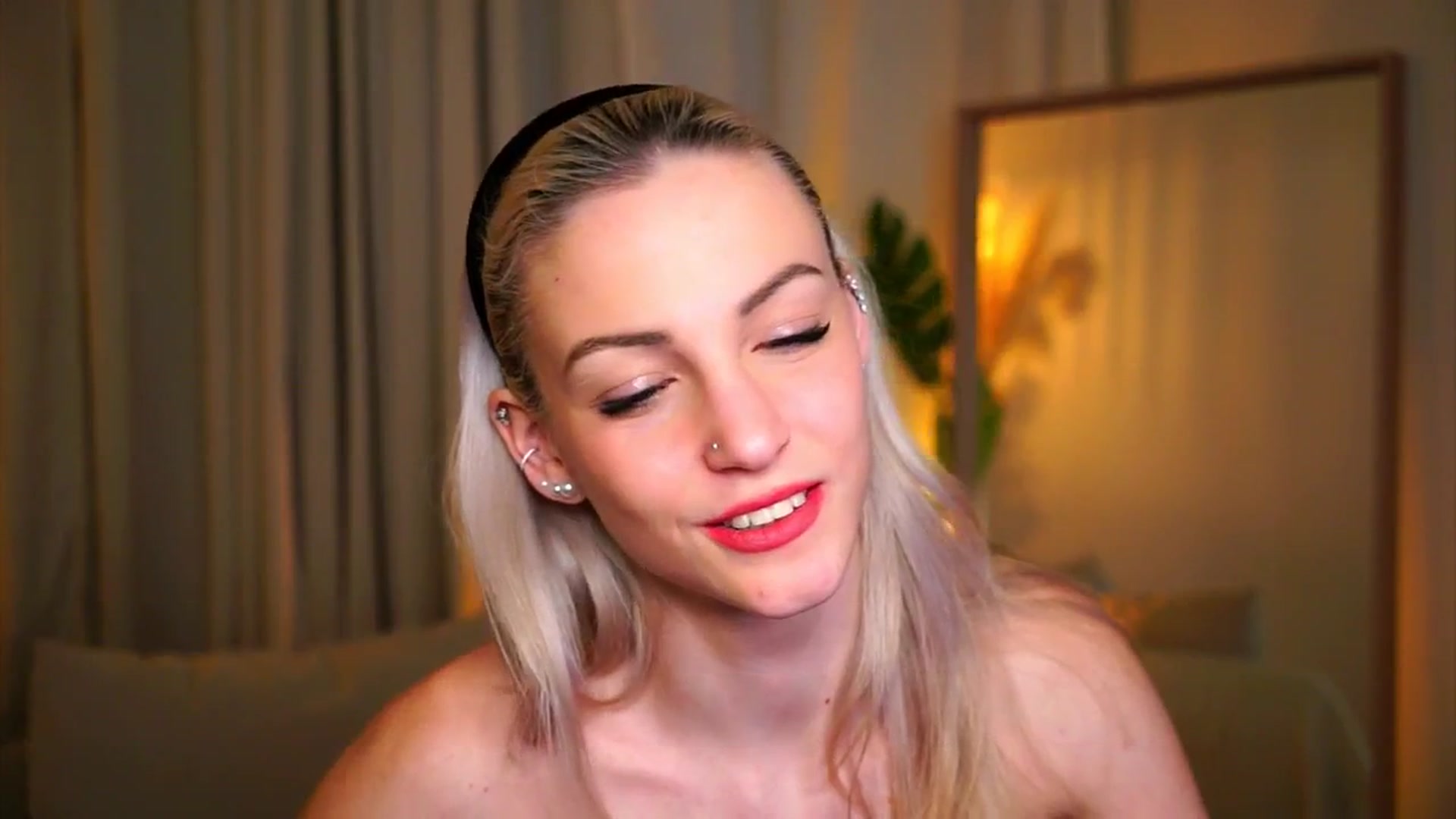 Gallery image thumbnail from Pretty_Choice's myfreecams stream on, 12/14/2025, 16:26 image 20 of 20