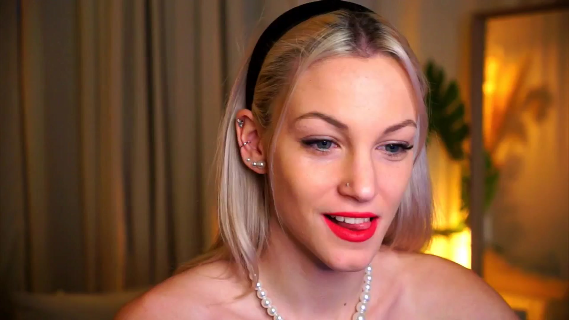 Gallery image thumbnail from Pretty_Choice's myfreecams stream on, 12/15/2025, 14:34 image 9 of 20
