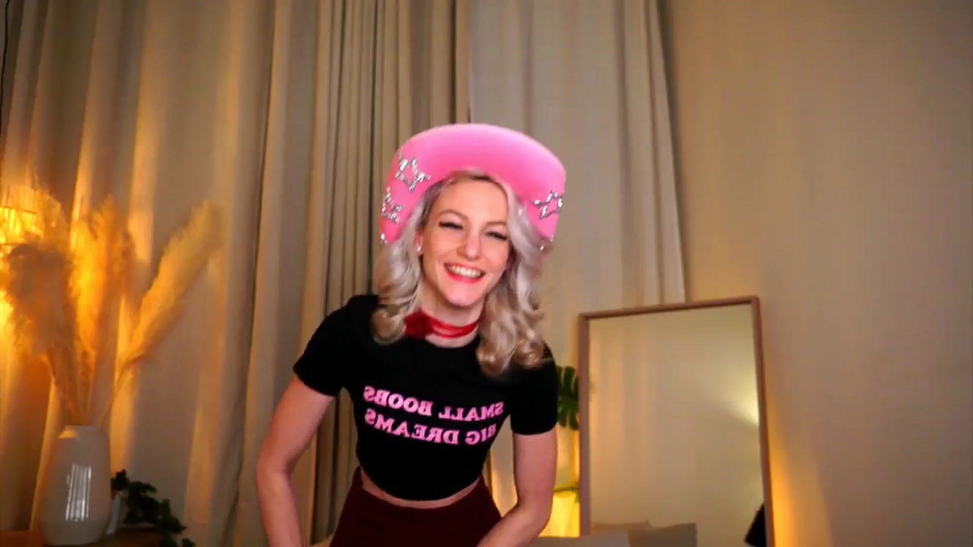 Gallery image thumbnail from Pretty_Choice's myfreecams stream on, 01/04/2026, 19:36 image 13 of 20