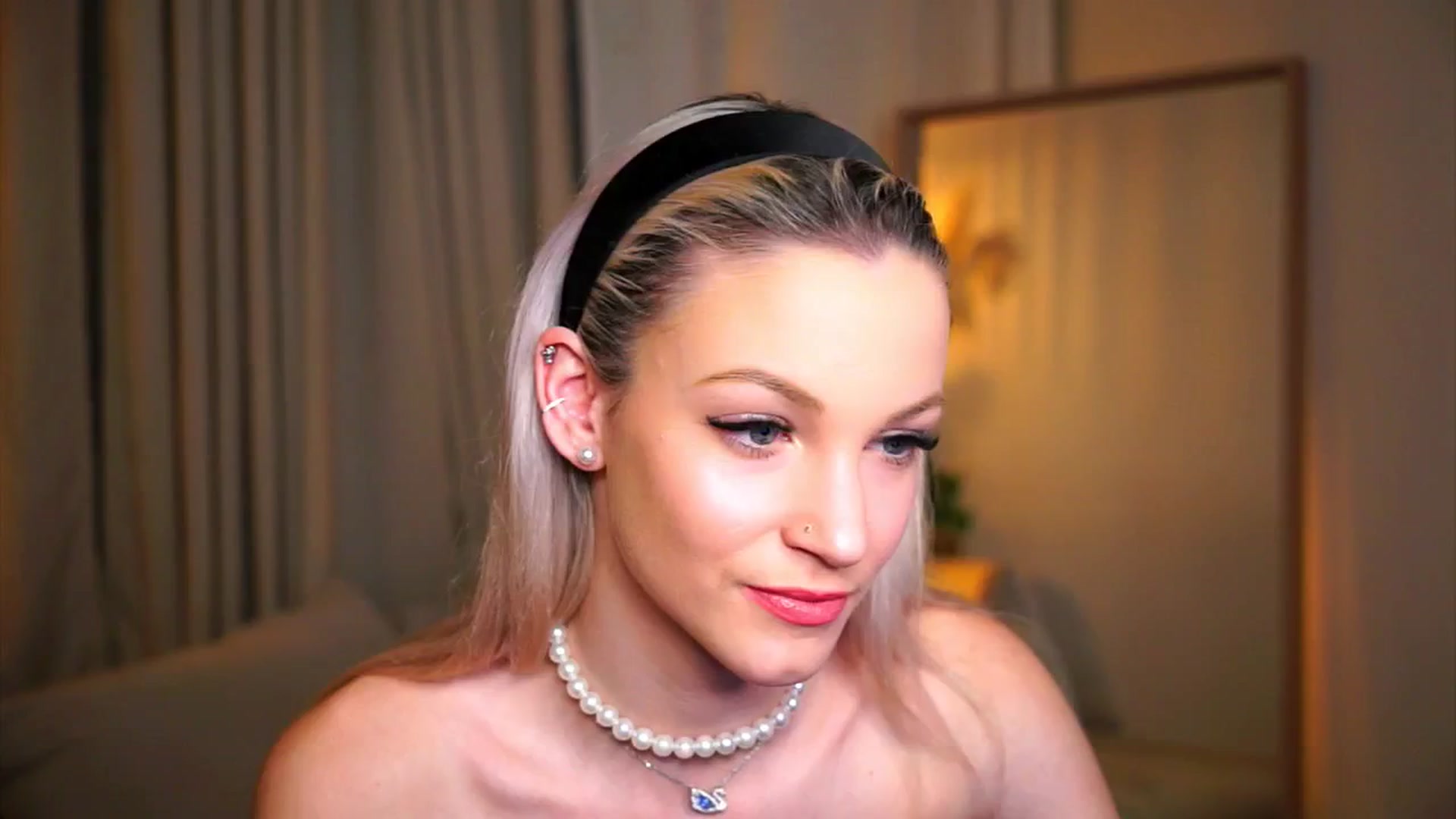 Gallery image thumbnail from Pretty_Choice's myfreecams stream on, 01/17/2026, 18:31 image 14 of 20