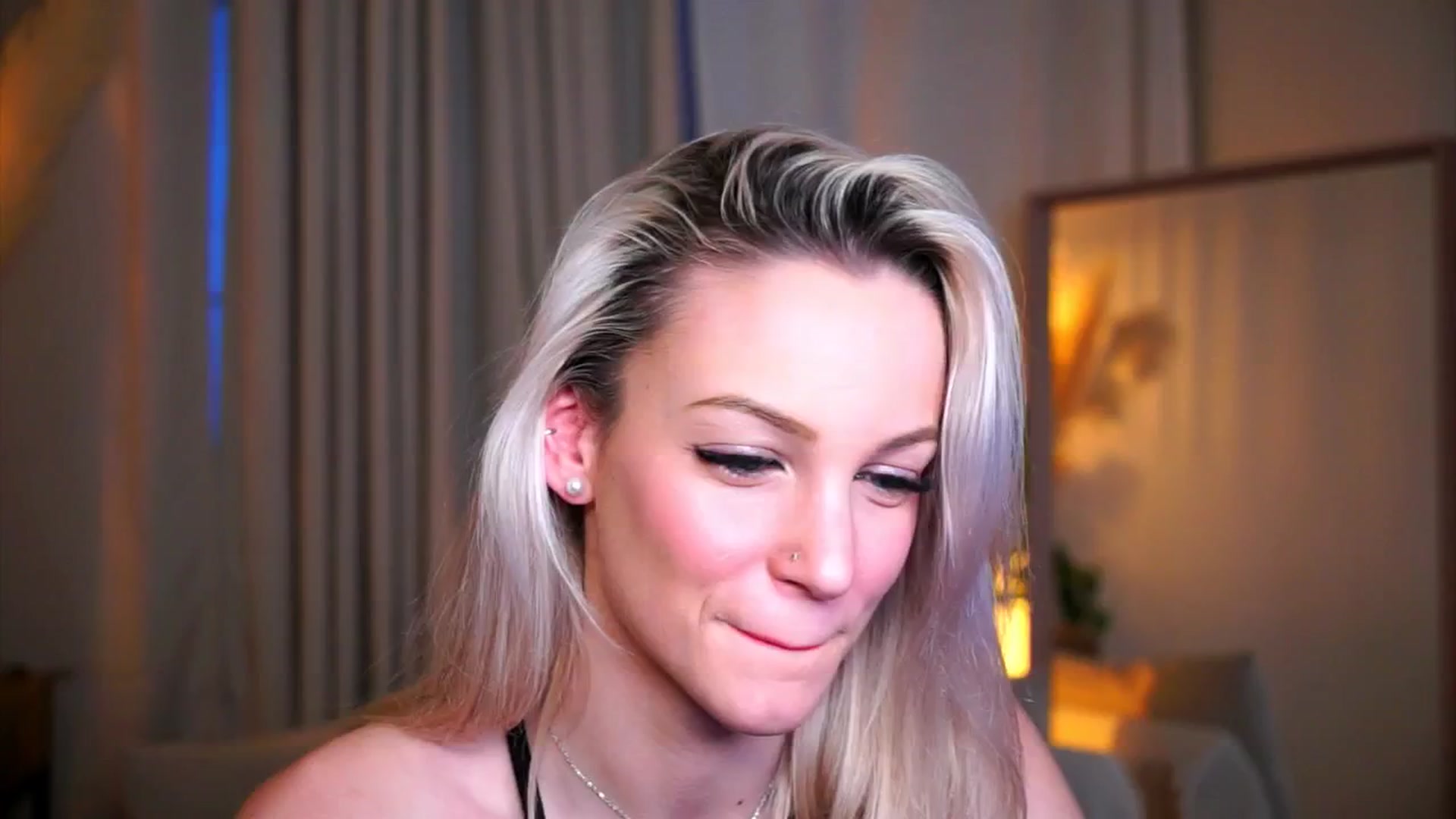 Gallery image thumbnail from Pretty_Choice's myfreecams stream on, 01/21/2026, 15:20 image 8 of 20