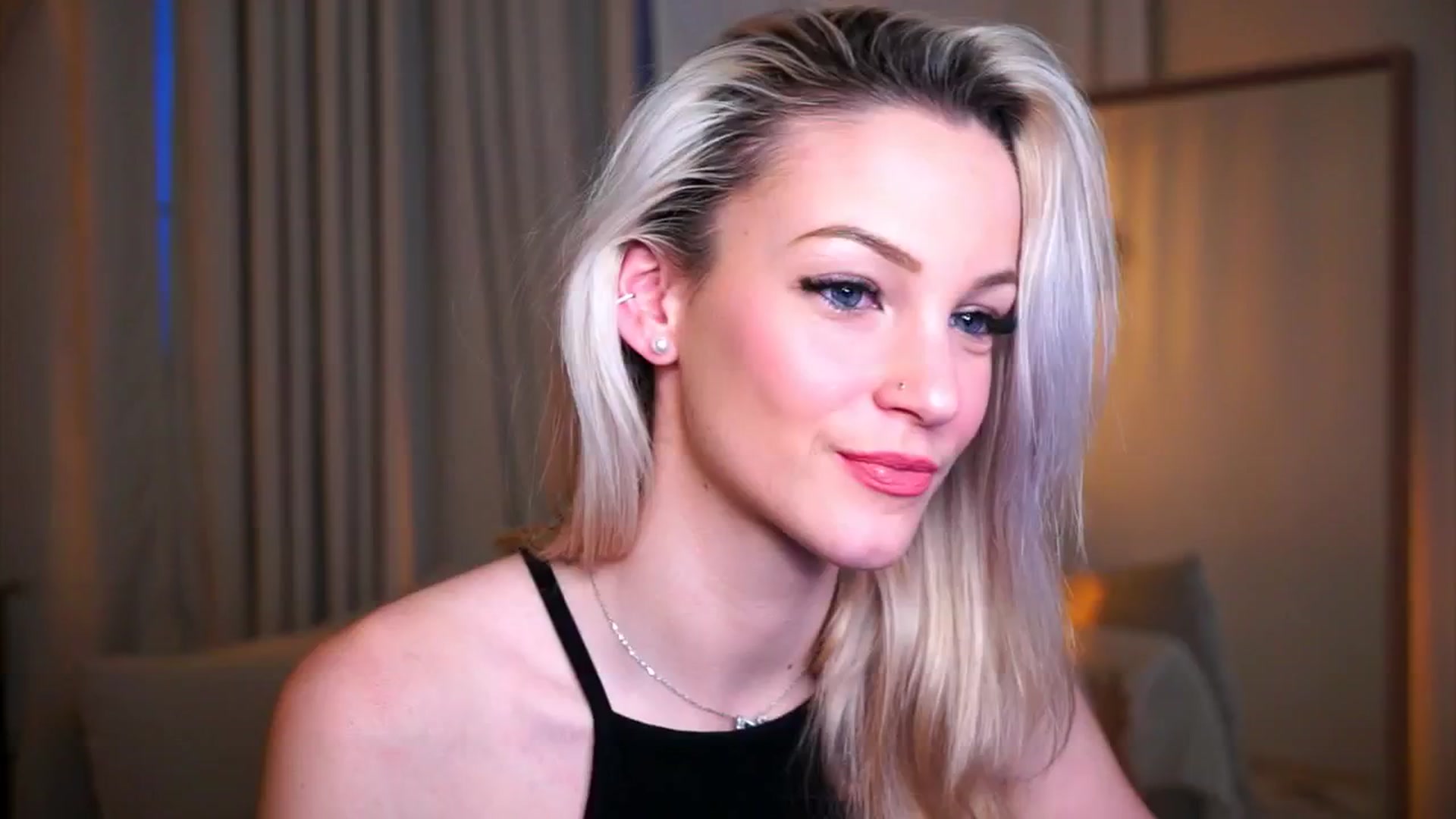 Gallery image thumbnail from Pretty_Choice's myfreecams stream on, 01/21/2026, 15:20 image 11 of 20