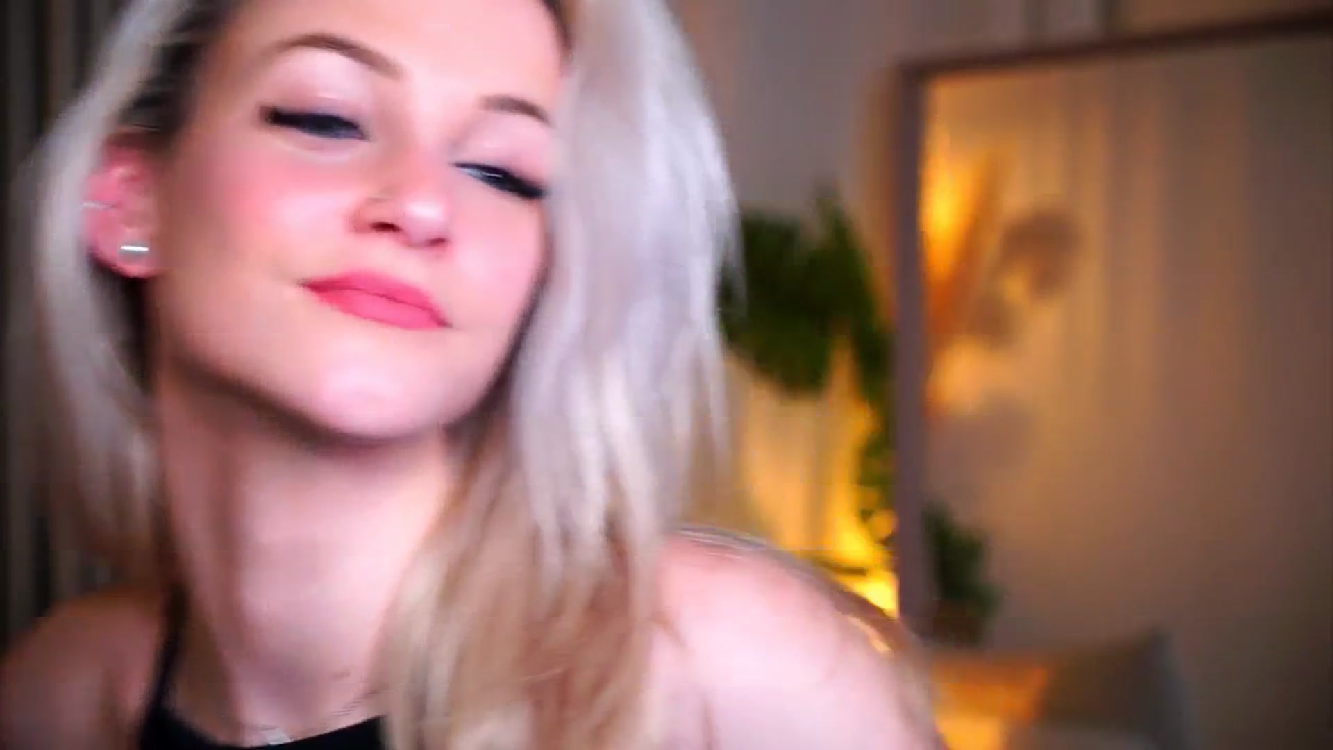 Gallery image thumbnail from Pretty_Choice's myfreecams stream on, 01/21/2026, 16:22 image 14 of 20