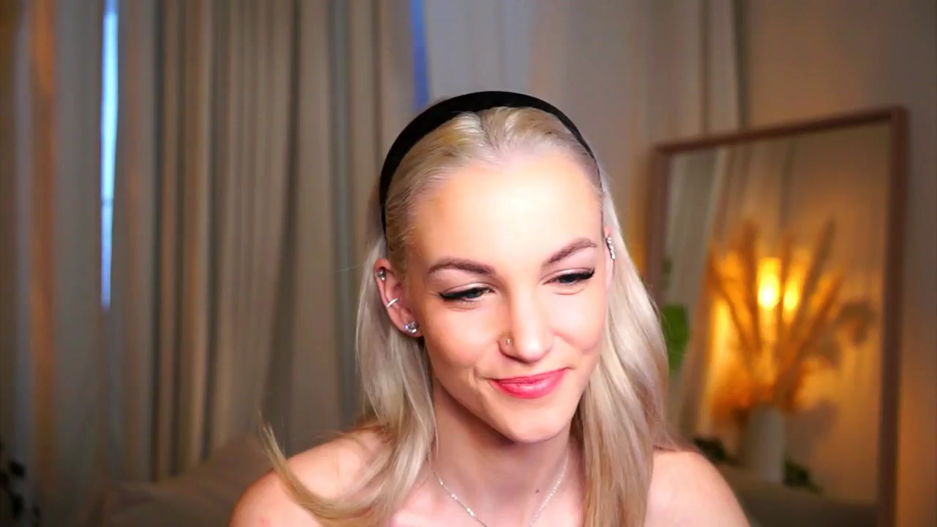 Gallery image thumbnail from Pretty_Choice's myfreecams stream on, 01/25/2026, 12:16 image 4 of 20
