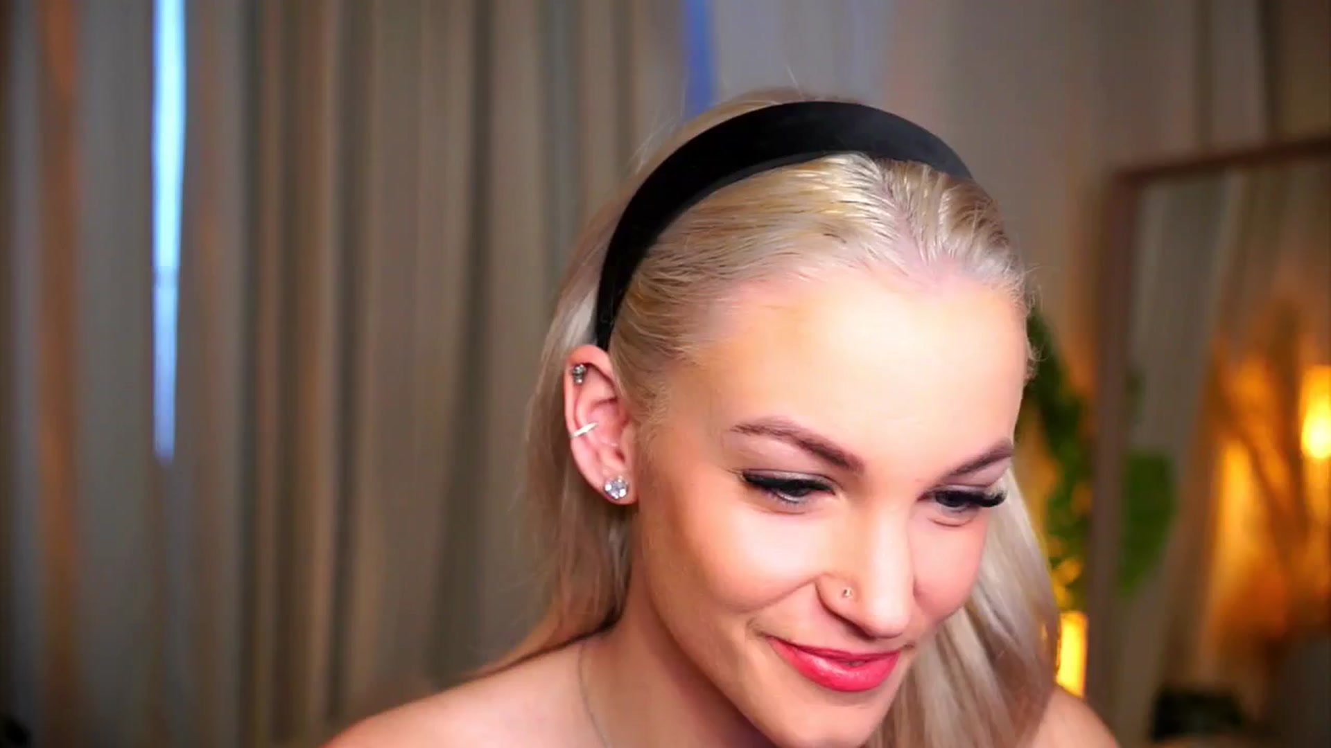 Gallery image thumbnail from Pretty_Choice's myfreecams stream on, 01/25/2026, 12:16 image 7 of 20