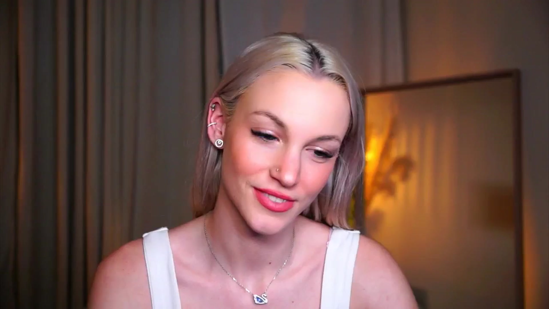 Gallery image thumbnail from Pretty_Choice's myfreecams stream on, 02/08/2026, 17:50 image 17 of 20