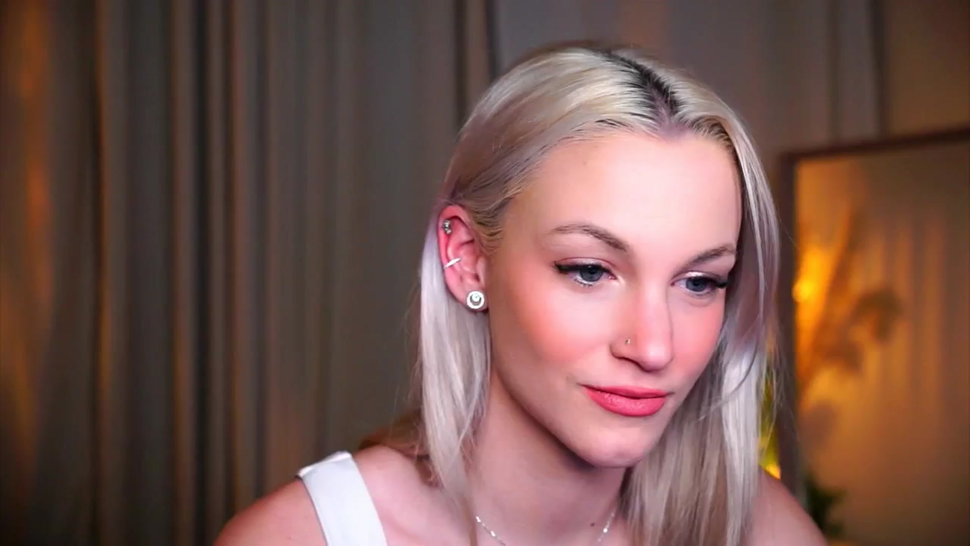 Gallery image thumbnail from Pretty_Choice's myfreecams stream on, 02/08/2026, 17:50 image 4 of 20