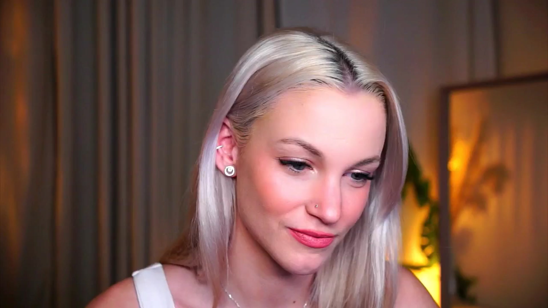 Gallery image thumbnail from Pretty_Choice's myfreecams stream on, 02/08/2026, 17:50 image 5 of 20