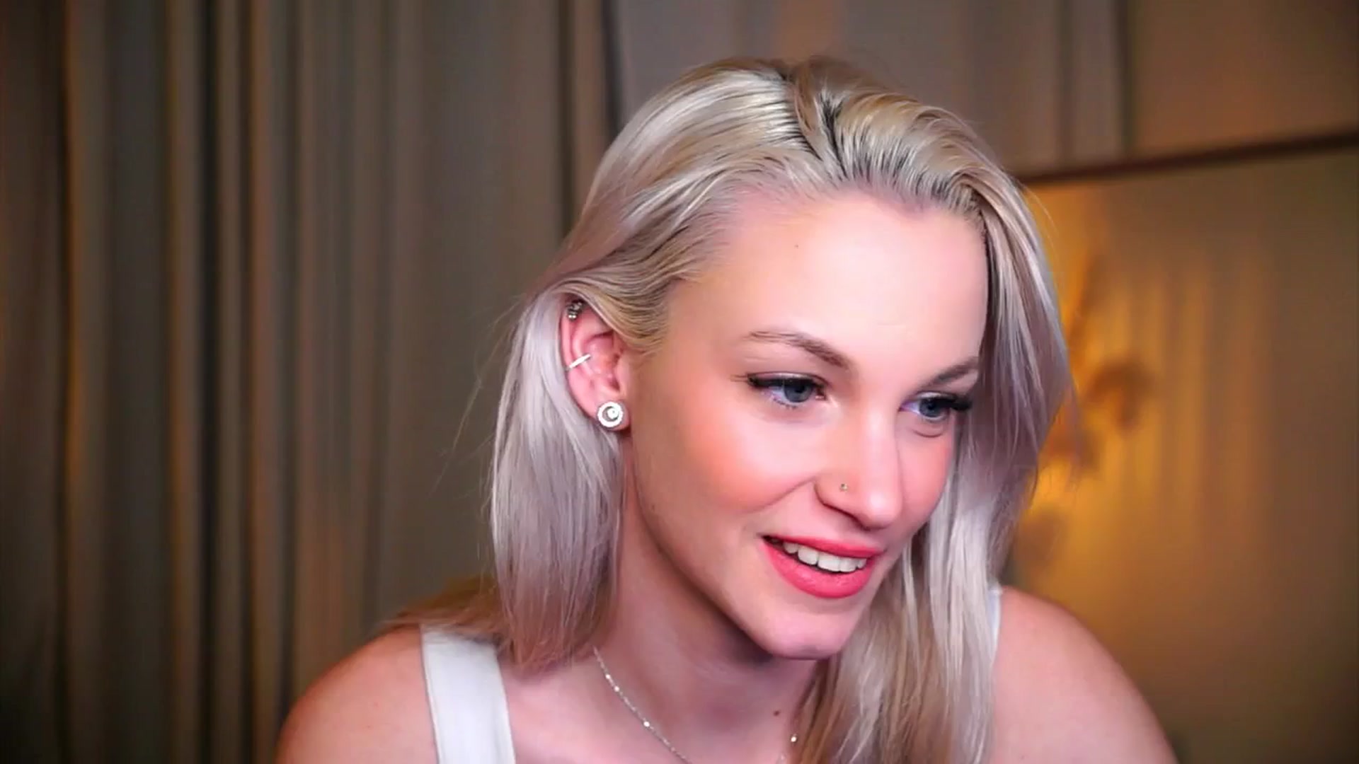 Gallery image thumbnail from Pretty_Choice's myfreecams stream on, 02/08/2026, 19:57 image 17 of 20