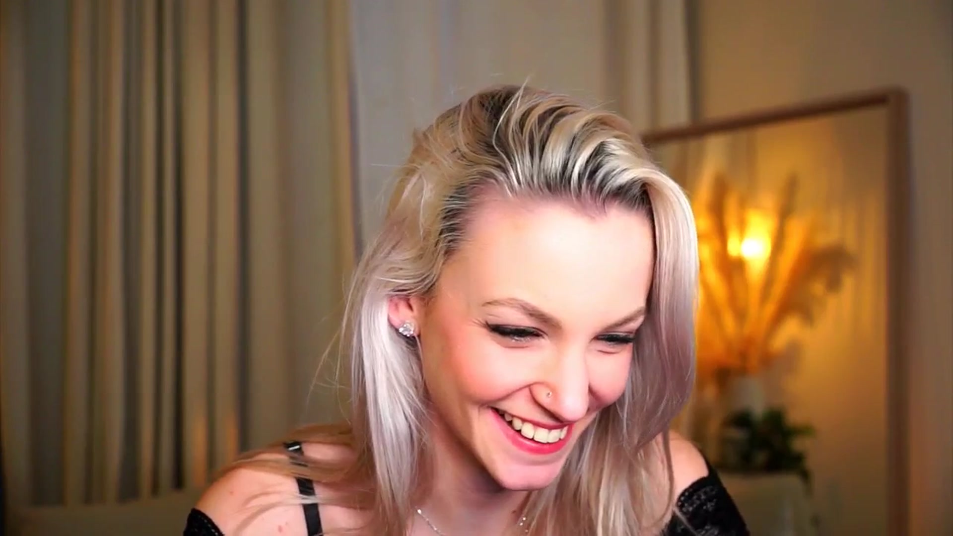 Gallery image thumbnail from Pretty_Choice's myfreecams stream on, 03/14/2026, 16:46 image 6 of 20