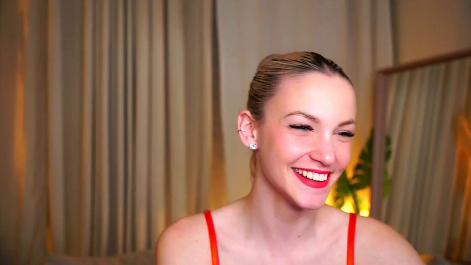 Gallery image thumbnail from Pretty_Choice's myfreecams stream on, 03/17/2026, 20:40 image 19 of 20