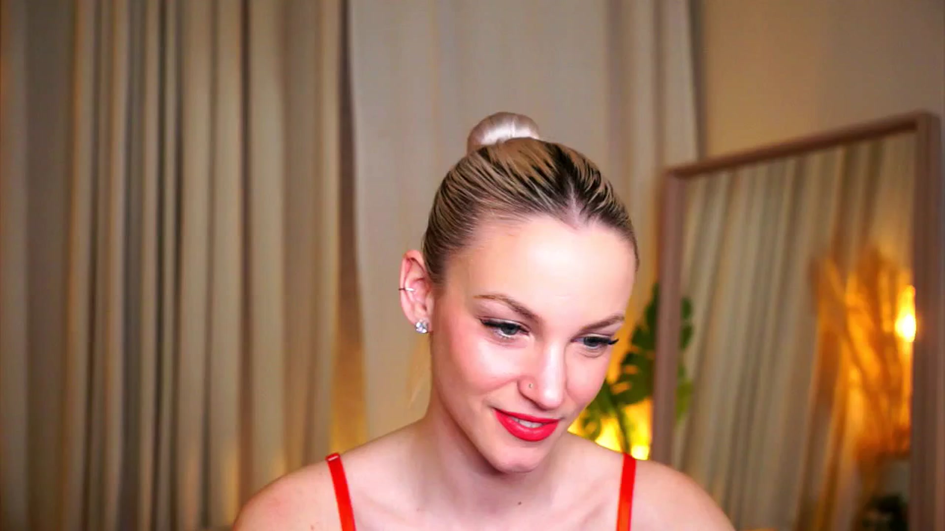 Gallery image thumbnail from Pretty_Choice's myfreecams stream on, 03/17/2026, 20:40 image 14 of 20