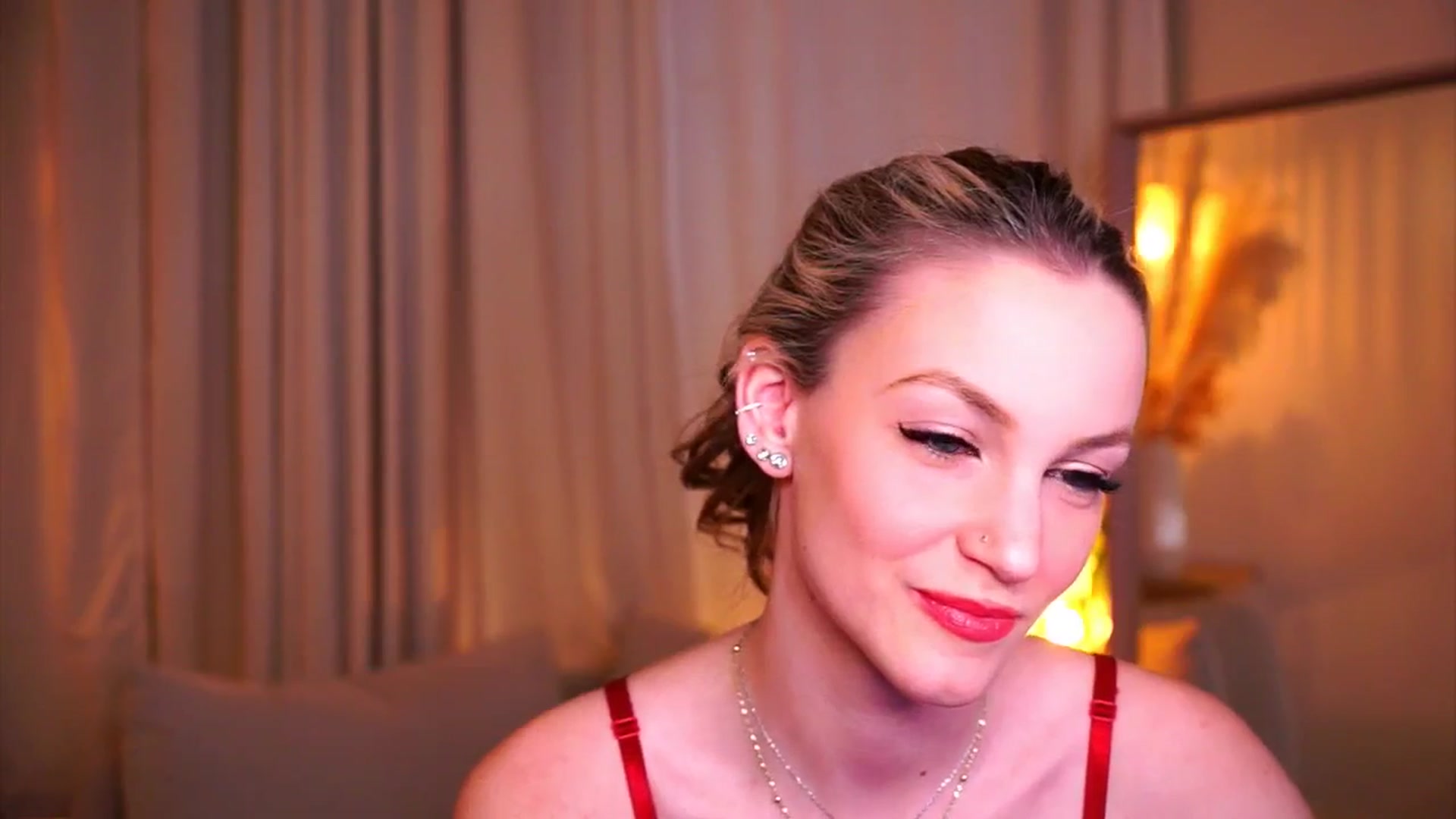 Gallery image thumbnail from Pretty_Choice's myfreecams stream on, 04/03/2026, 18:36 image 15 of 20