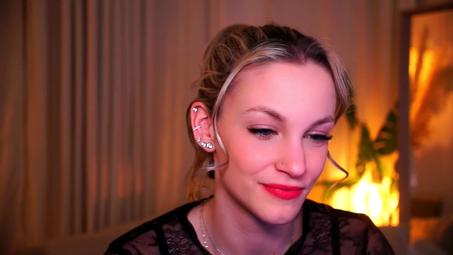 Gallery image thumbnail from Pretty_Choice's myfreecams stream on, 04/06/2026, 19:05 image 16 of 20
