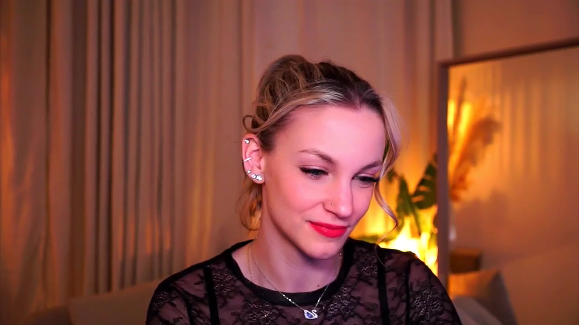 Gallery image thumbnail from Pretty_Choice's myfreecams stream on, 04/06/2026, 19:05 image 7 of 20