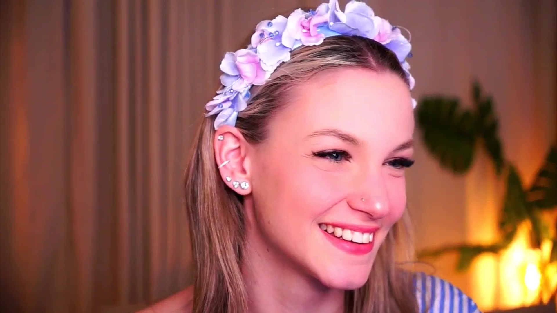 Gallery image thumbnail from Pretty_Choice's myfreecams stream on, 04/07/2026, 17:56 image 6 of 20
