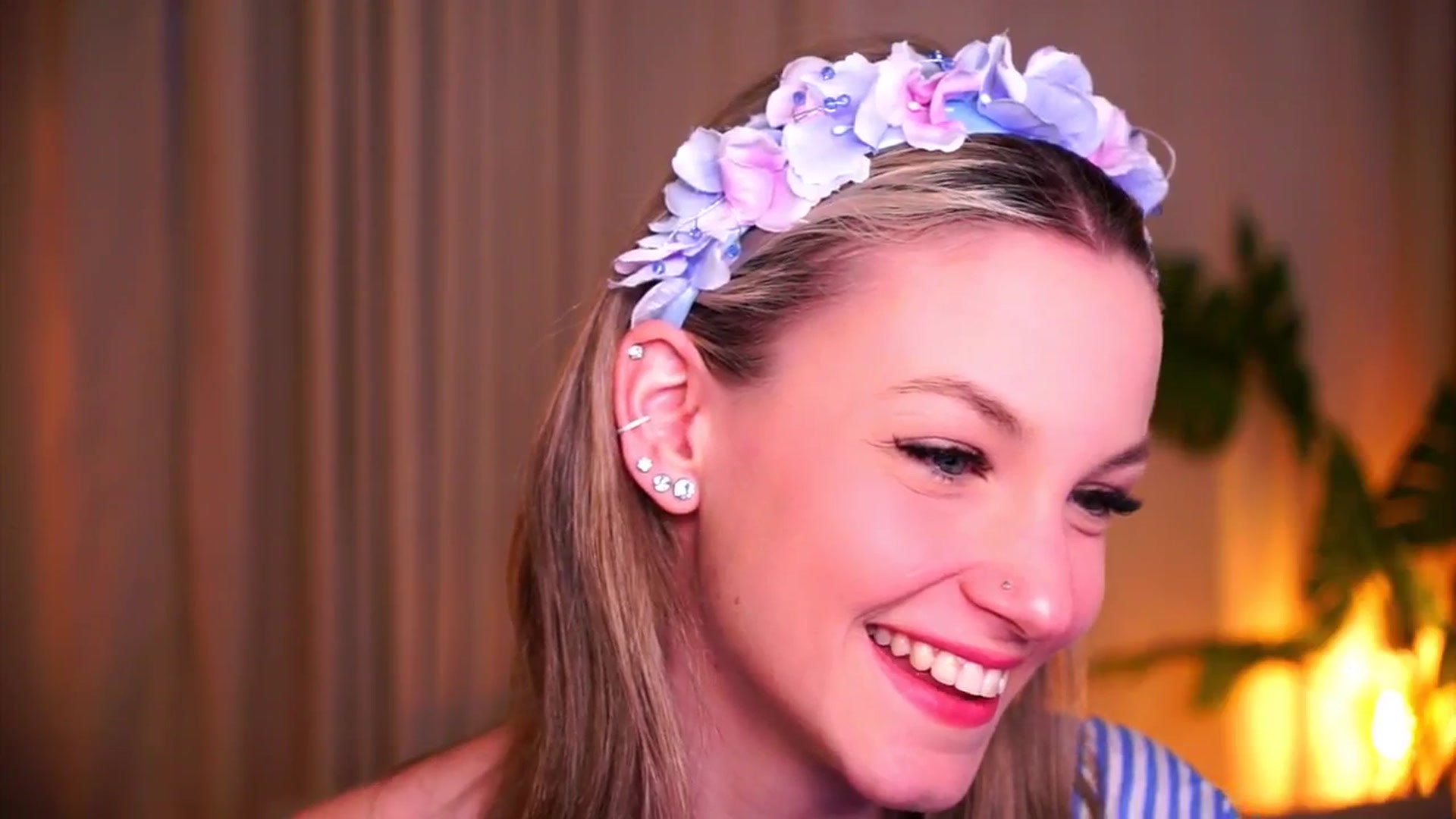 Gallery image thumbnail from Pretty_Choice's myfreecams stream on, 04/07/2026, 17:56 image 4 of 20
