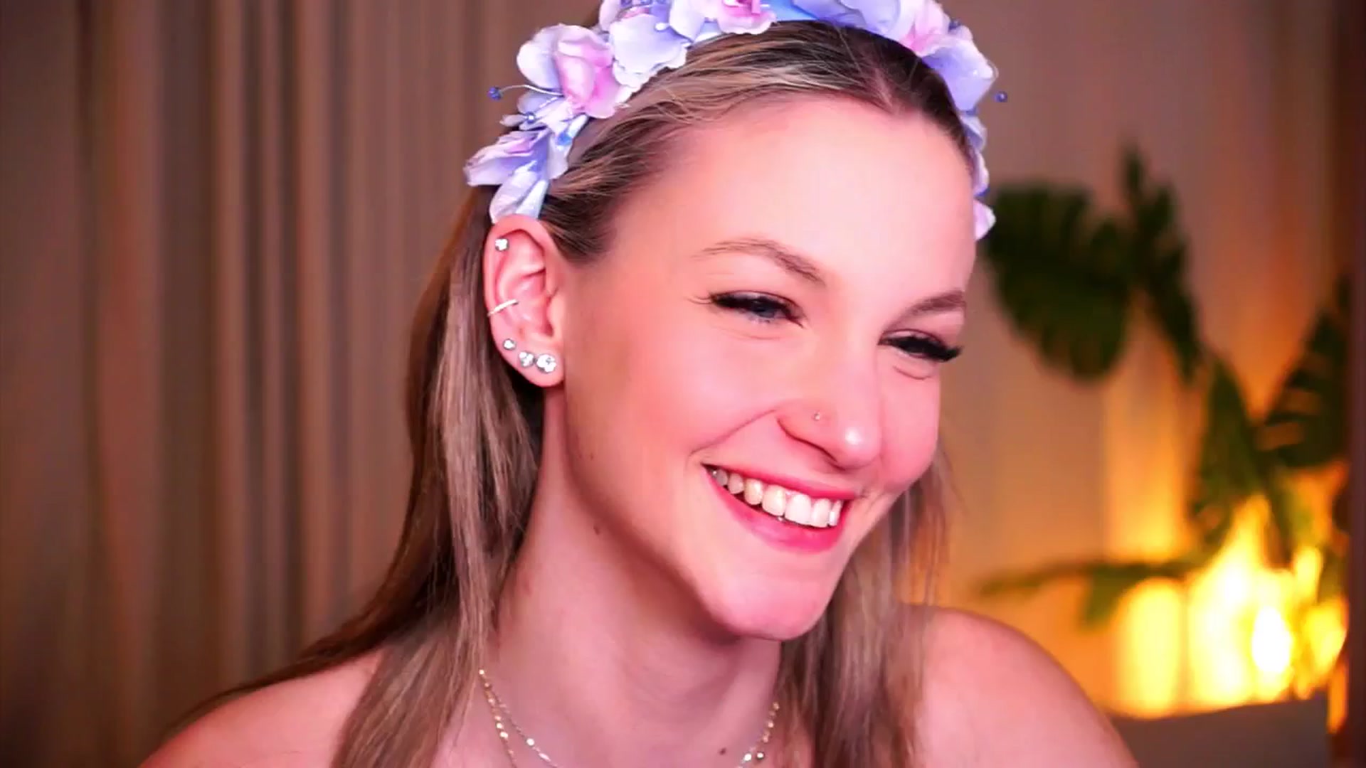Gallery image thumbnail from Pretty_Choice's myfreecams stream on, 04/07/2026, 19:03 image 6 of 20
