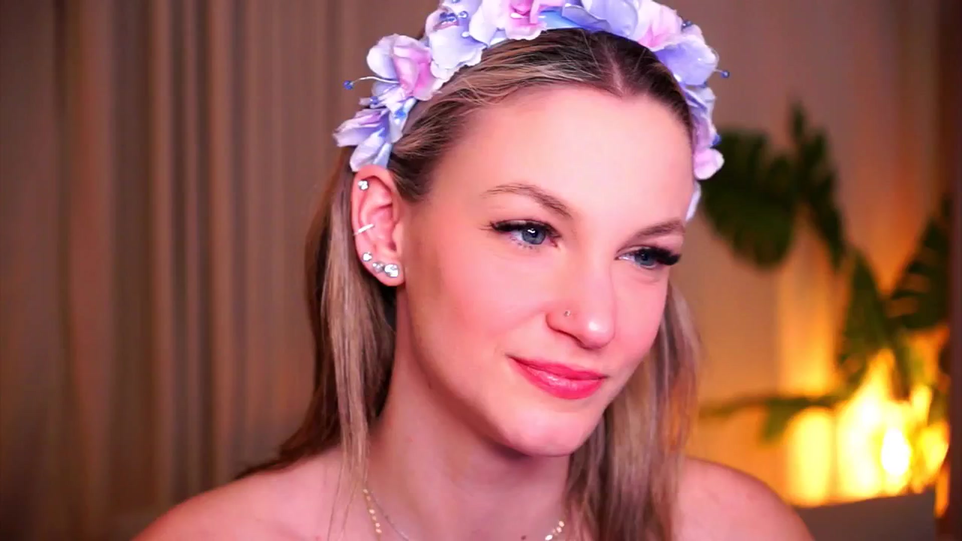 Gallery image thumbnail from Pretty_Choice's myfreecams stream on, 04/07/2026, 19:03 image 5 of 20