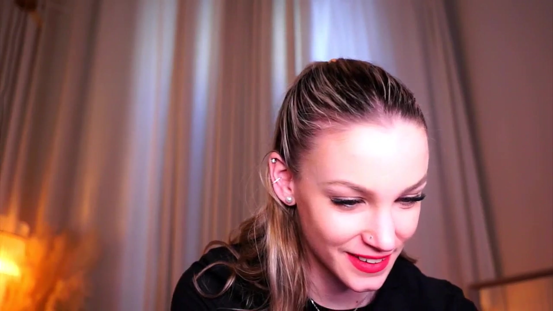 Gallery image thumbnail from Pretty_Choice's myfreecams stream on, 04/20/2026, 14:00 image 17 of 20