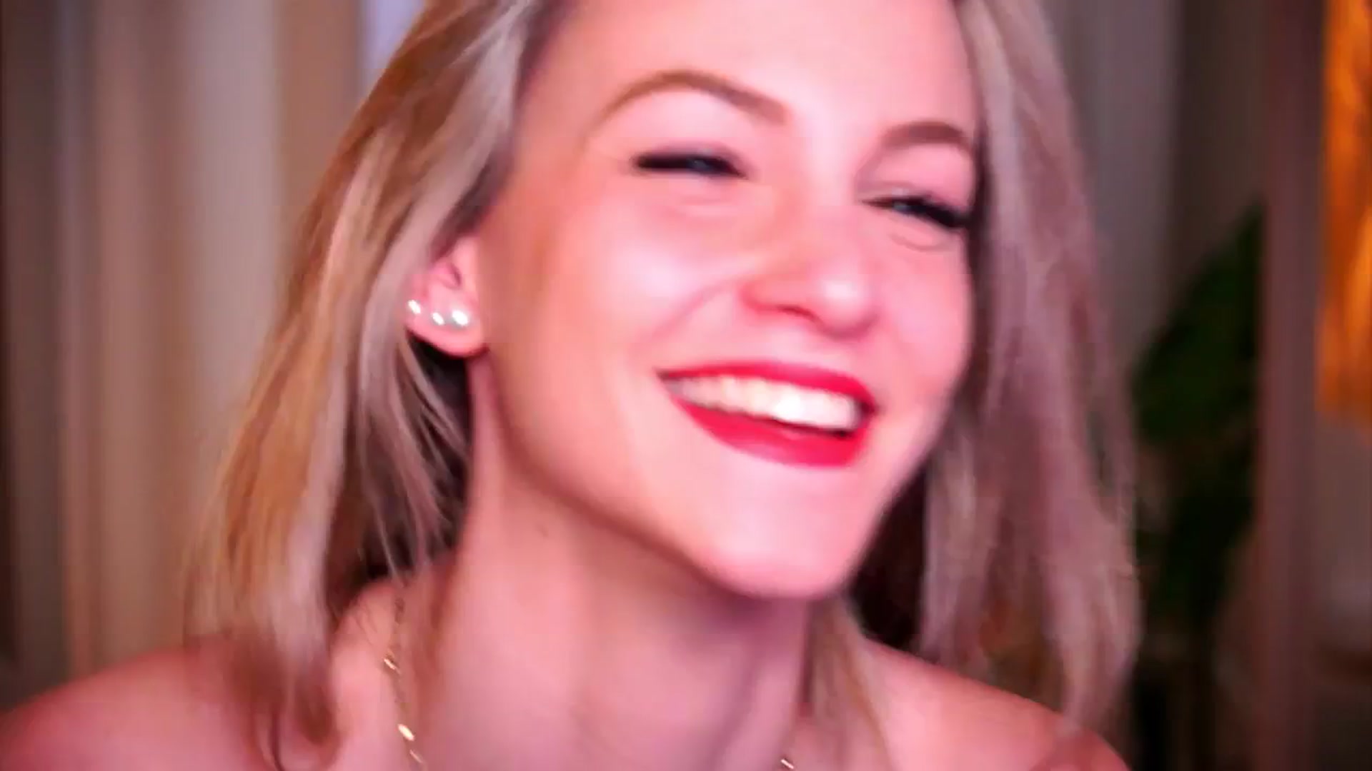 Gallery image thumbnail from Pretty_Choice's myfreecams stream on, 05/01/2026, 12:11 image 8 of 20