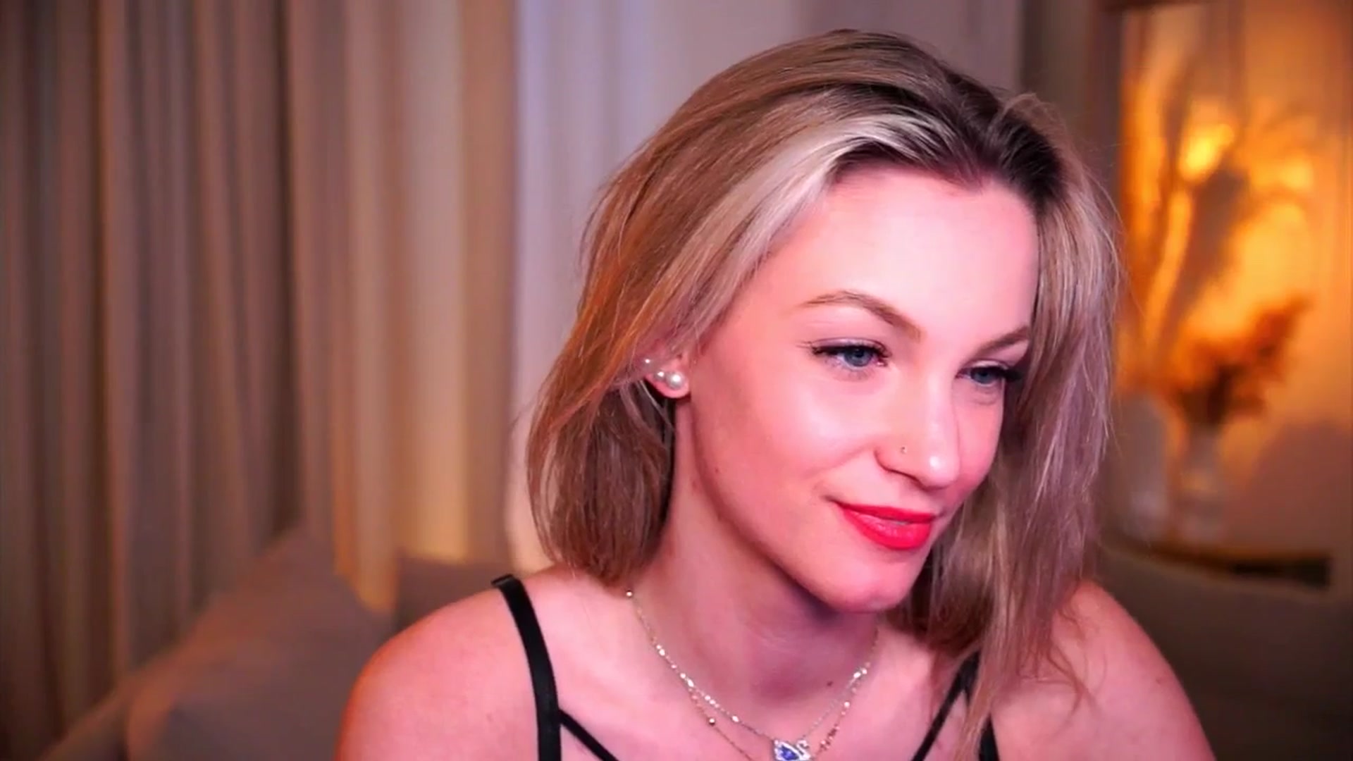 Gallery image thumbnail from Pretty_Choice's myfreecams stream on, 05/01/2026, 15:42 image 12 of 20