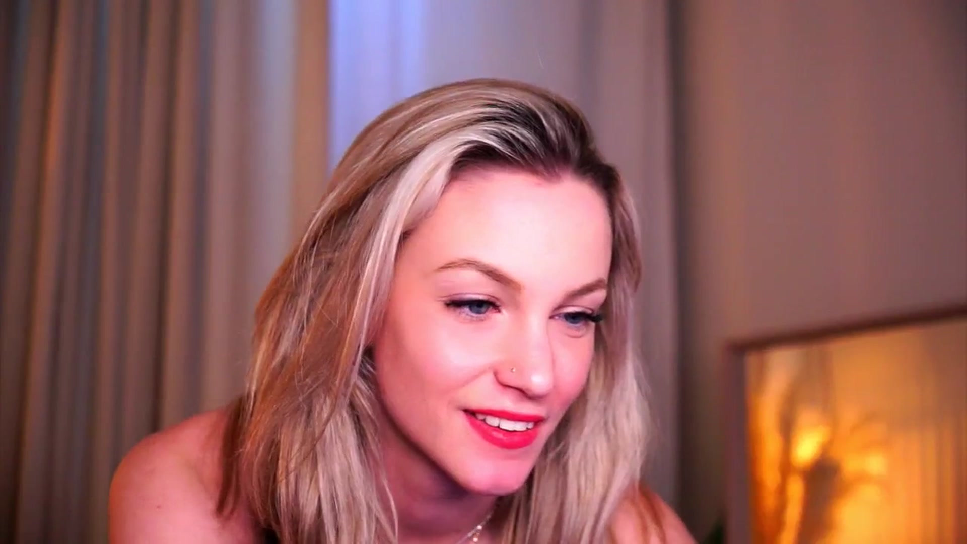 Gallery image thumbnail from Pretty_Choice's myfreecams stream on, 05/01/2026, 15:42 image 4 of 20